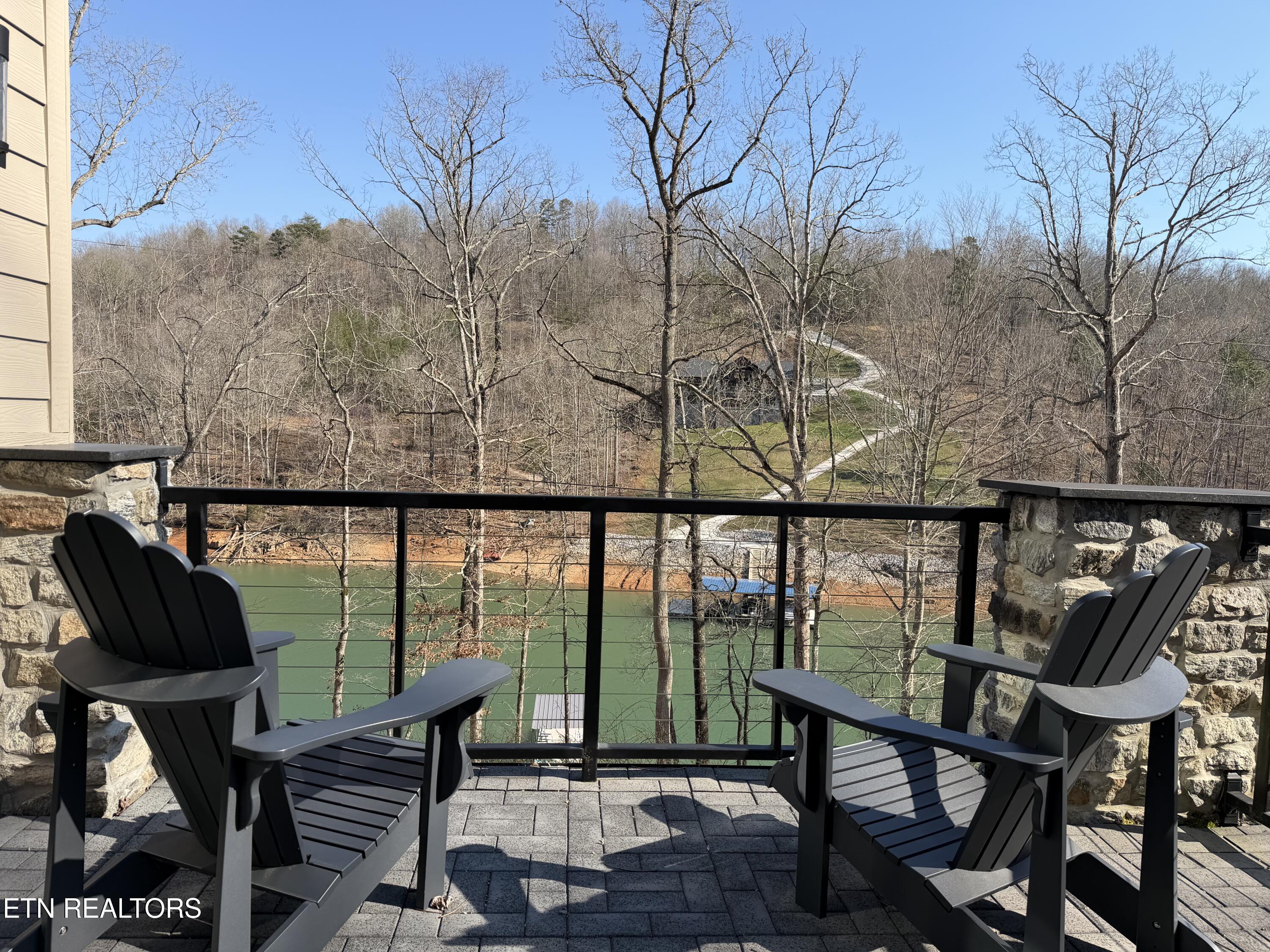 318 Carp Lane Lafollette TN 37766