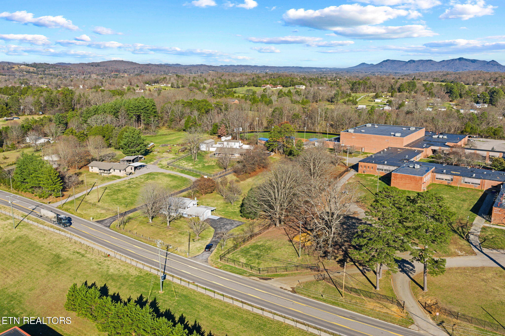 7700 Tazewell Pike Corryton TN 37721