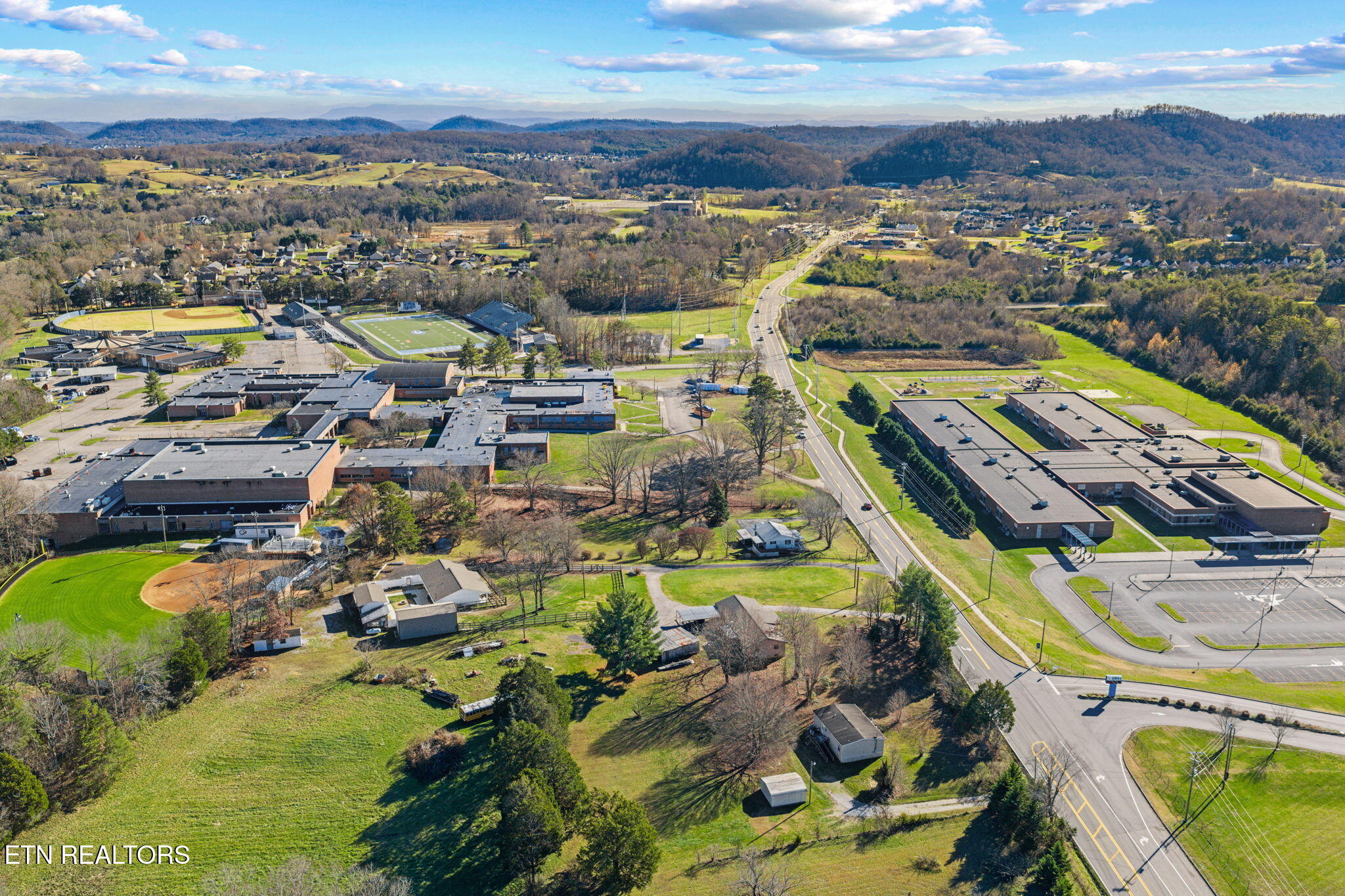 7700 Tazewell Pike Corryton TN 37721