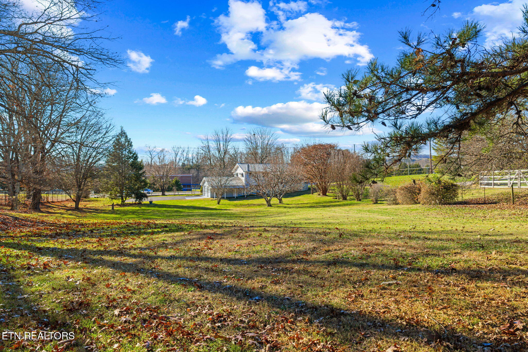 7700 Tazewell Pike Corryton TN 37721