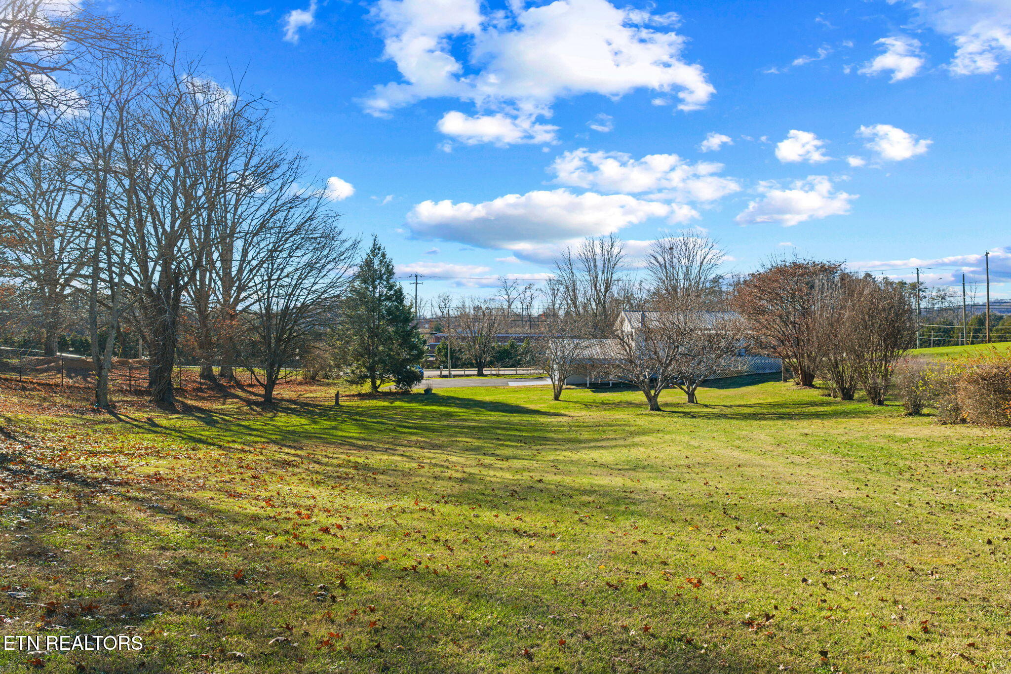 7700 Tazewell Pike Corryton TN 37721
