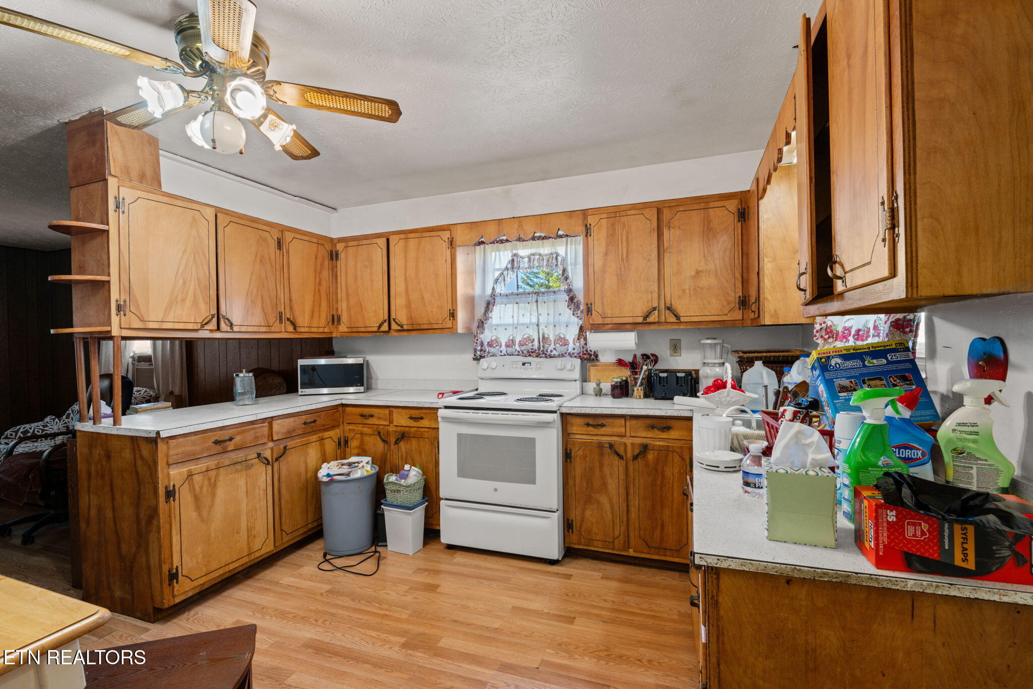 7700 Tazewell Pike Corryton TN 37721
