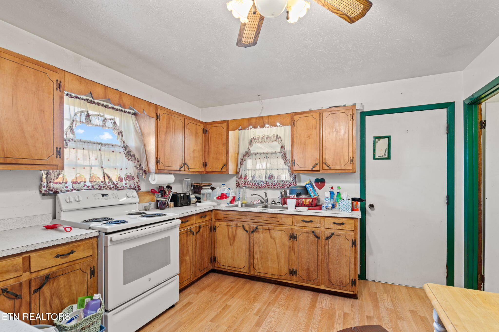 7700 Tazewell Pike Corryton TN 37721