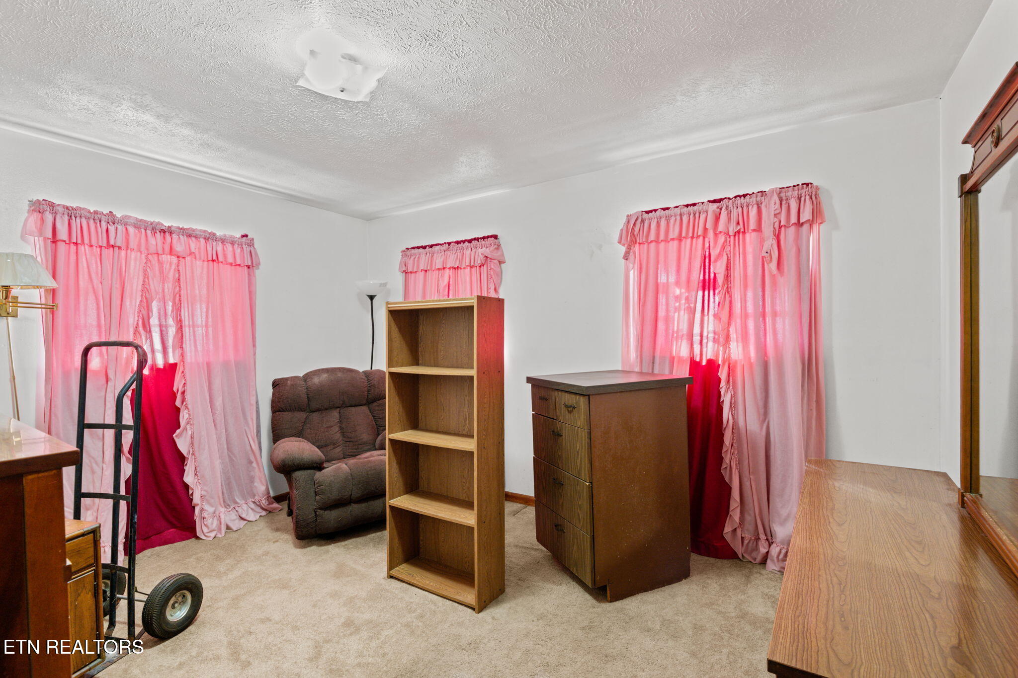 7700 Tazewell Pike Corryton TN 37721
