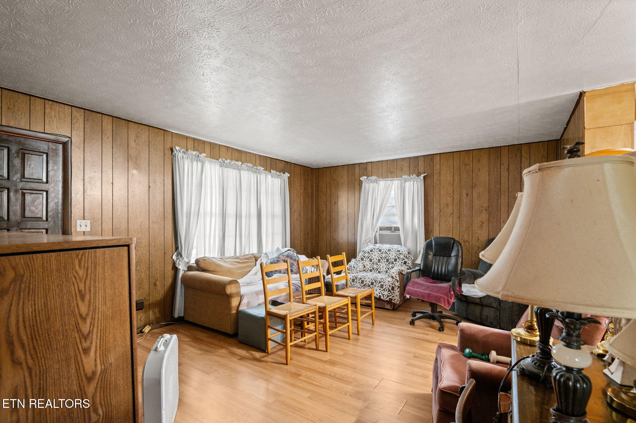 7700 Tazewell Pike Corryton TN 37721