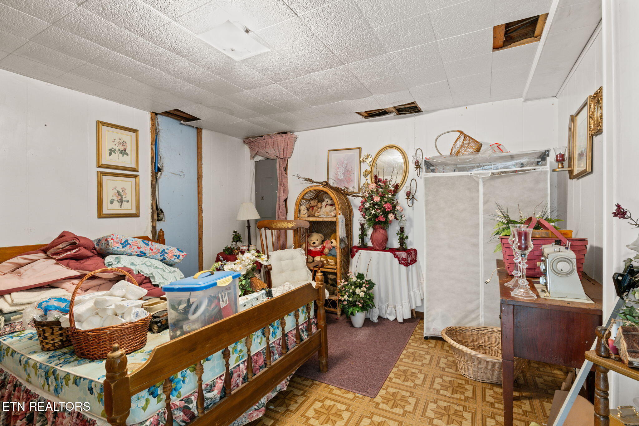 7700 Tazewell Pike Corryton TN 37721
