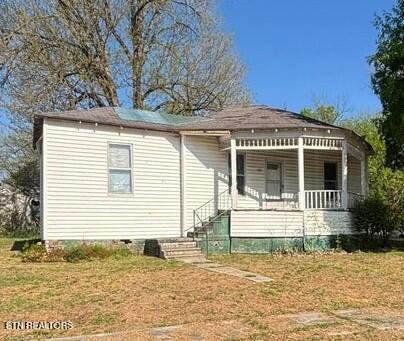122 Ohio Avenue Etowah TN 37331
