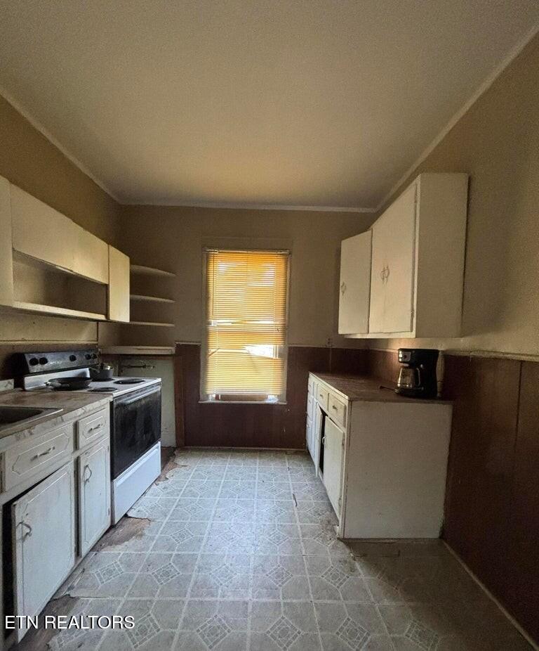 122 Ohio Avenue Etowah TN 37331