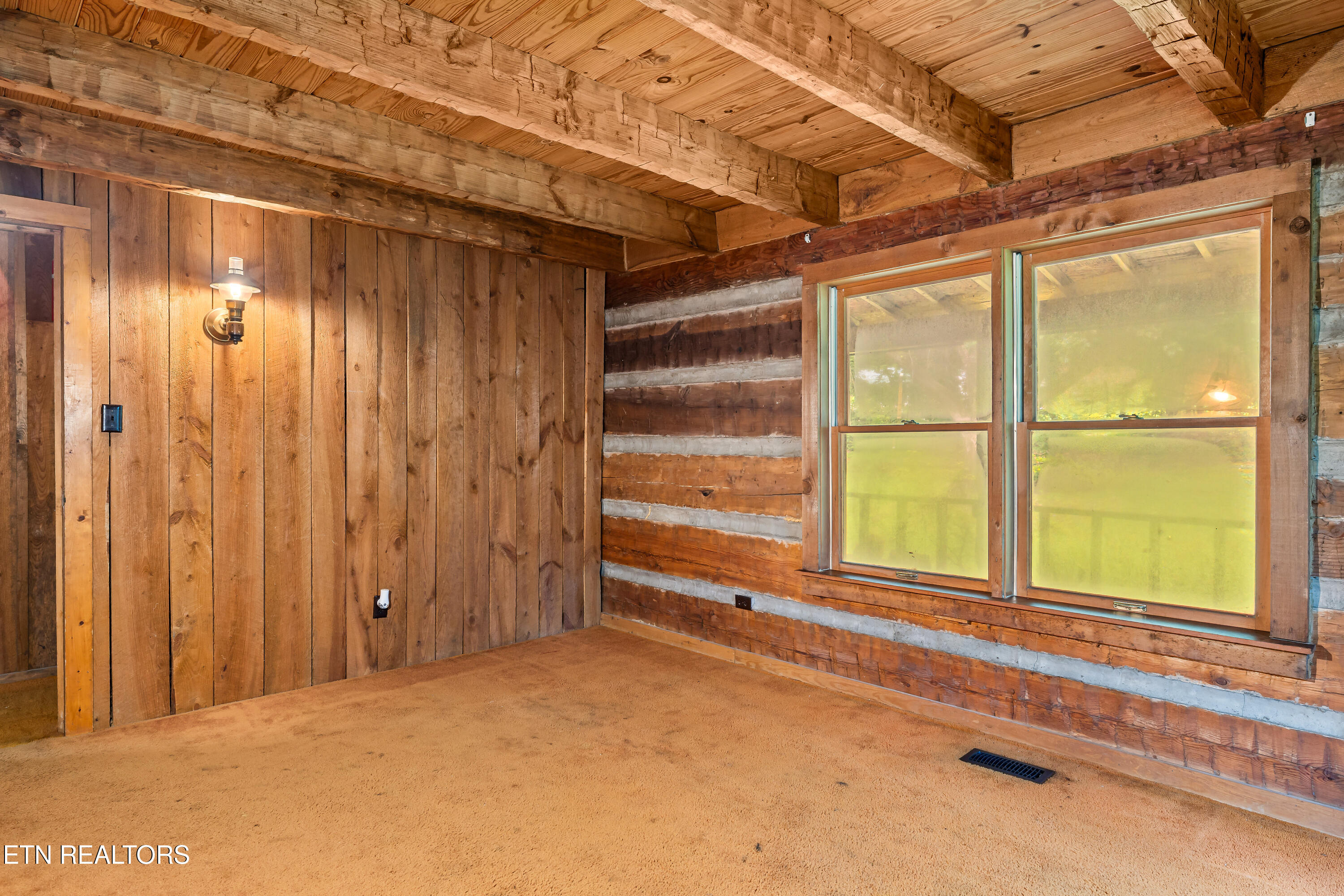 143 Old West Millers Cove Road Walland TN 37886