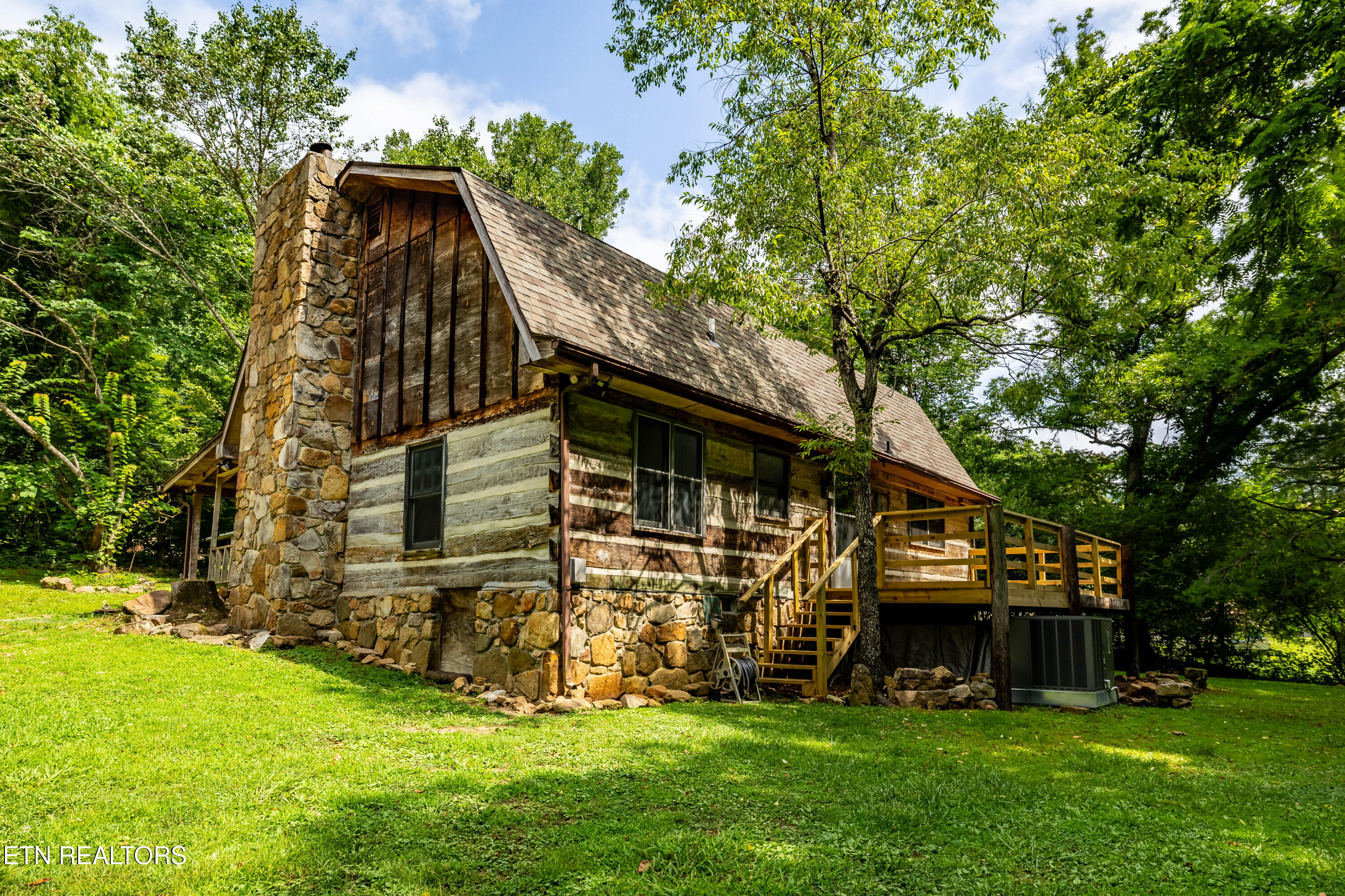 143 Old West Millers Cove Road Walland TN 37886