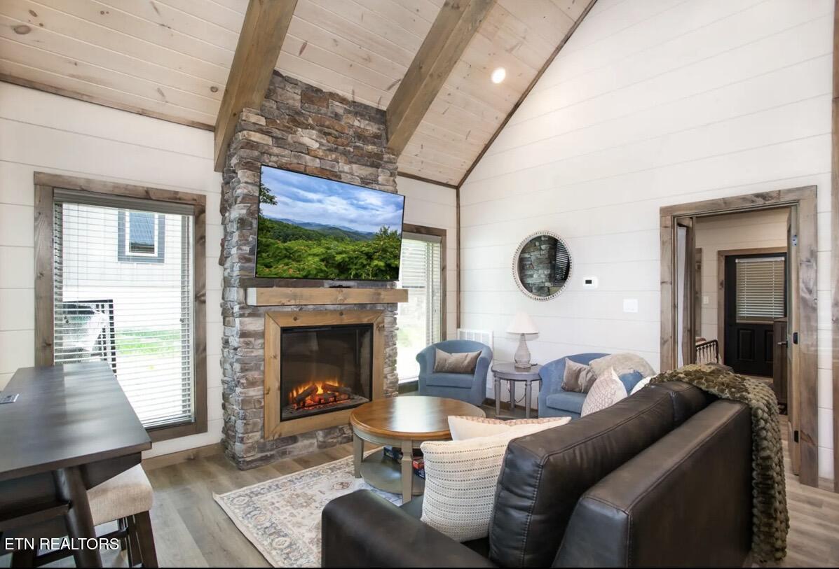 568 Warbonnet Way Pigeon Forge TN 37863