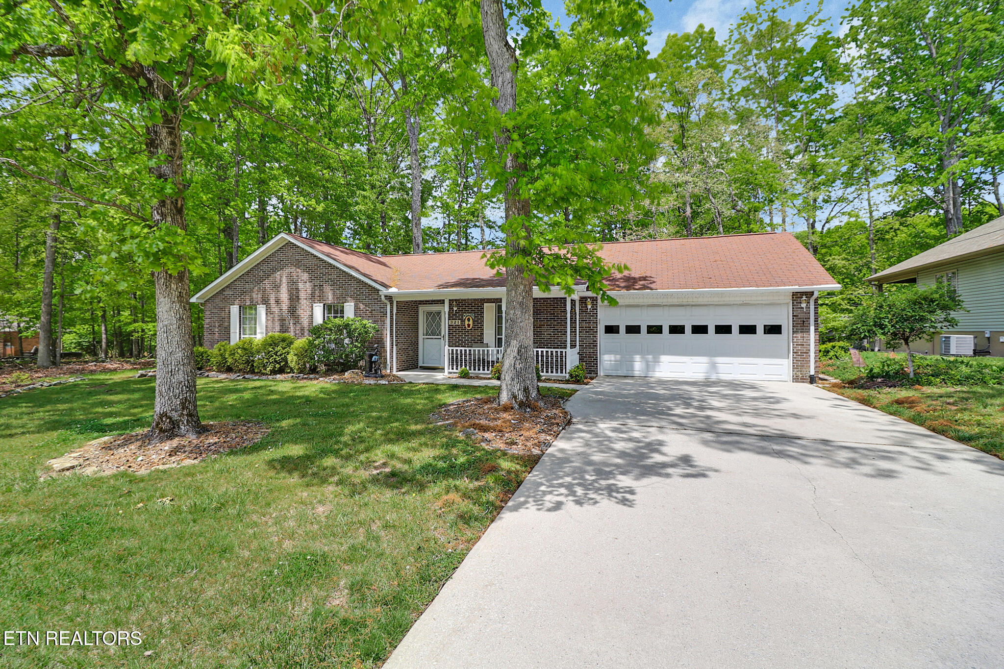 321 Lakeview Drive Crossville TN 38558