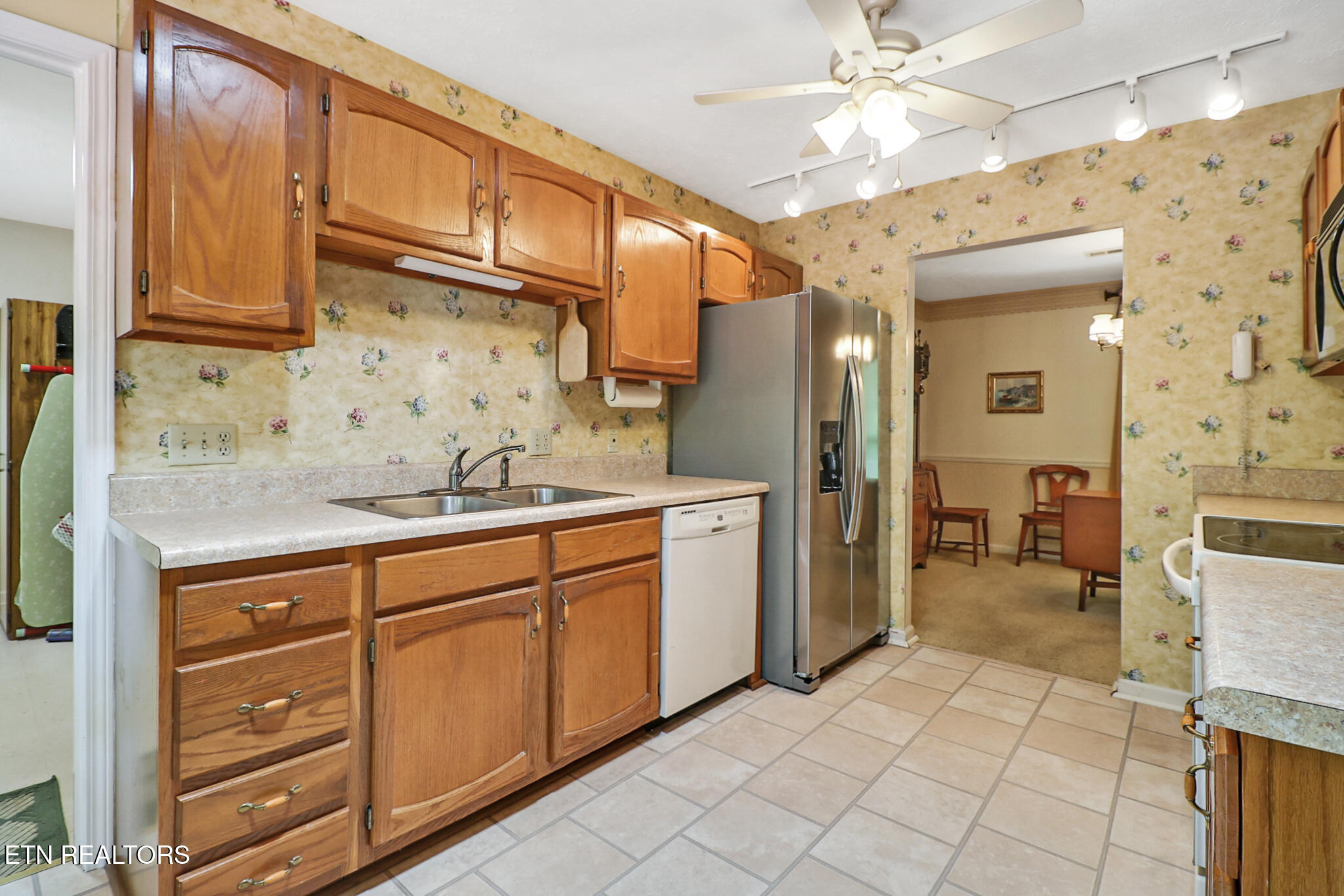 321 Lakeview Drive Crossville TN 38558