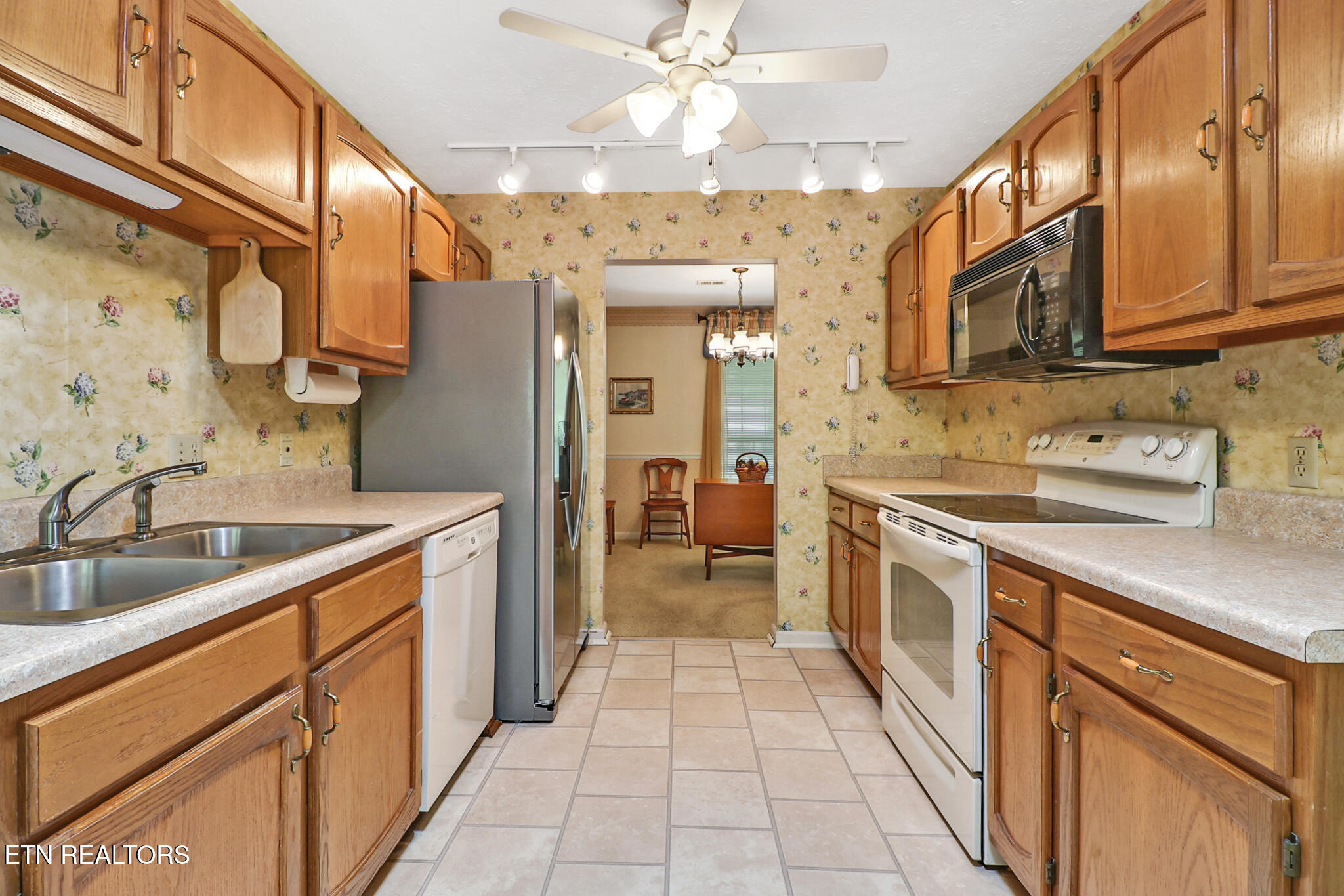 321 Lakeview Drive Crossville TN 38558
