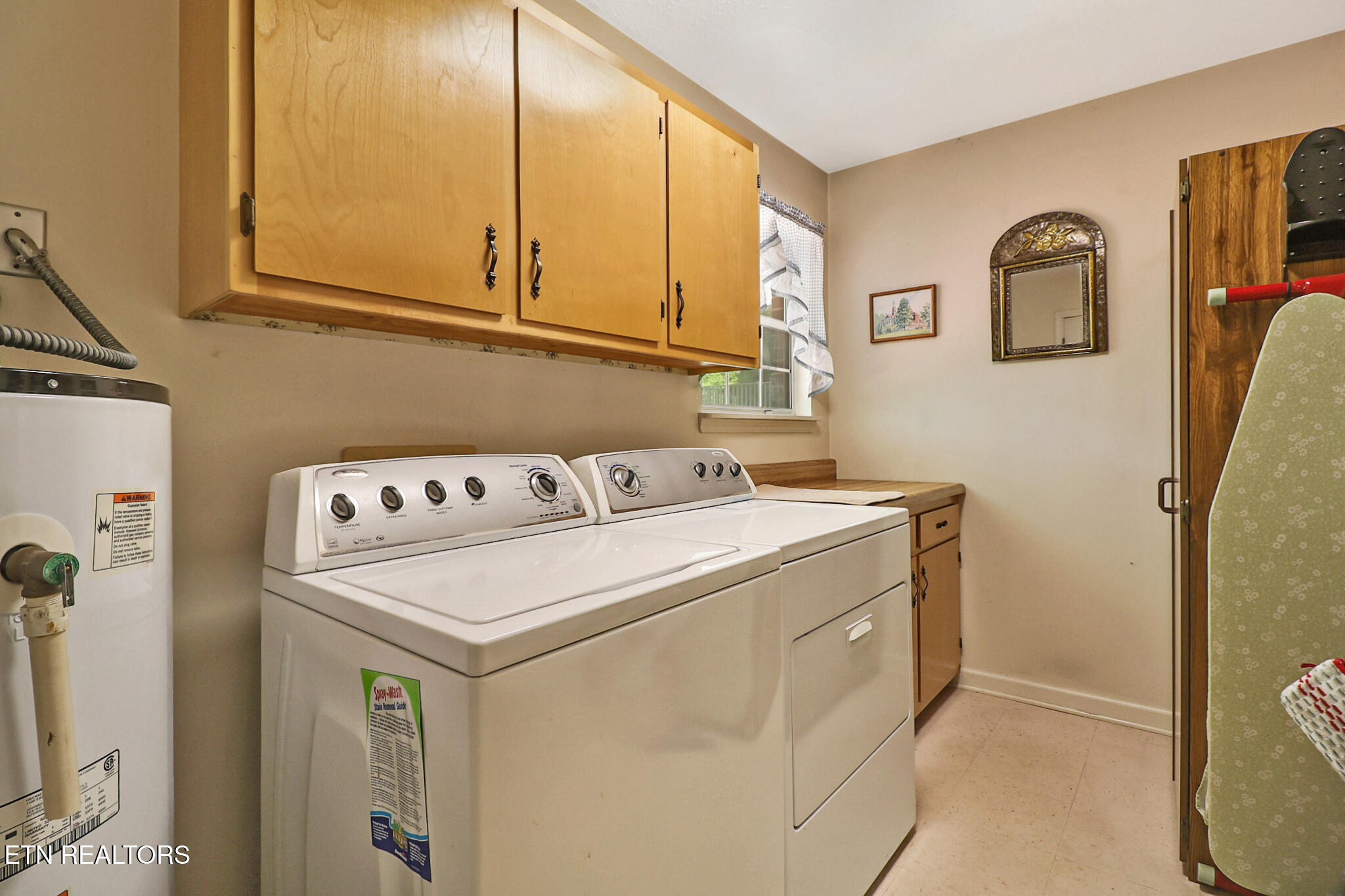 321 Lakeview Drive Crossville TN 38558