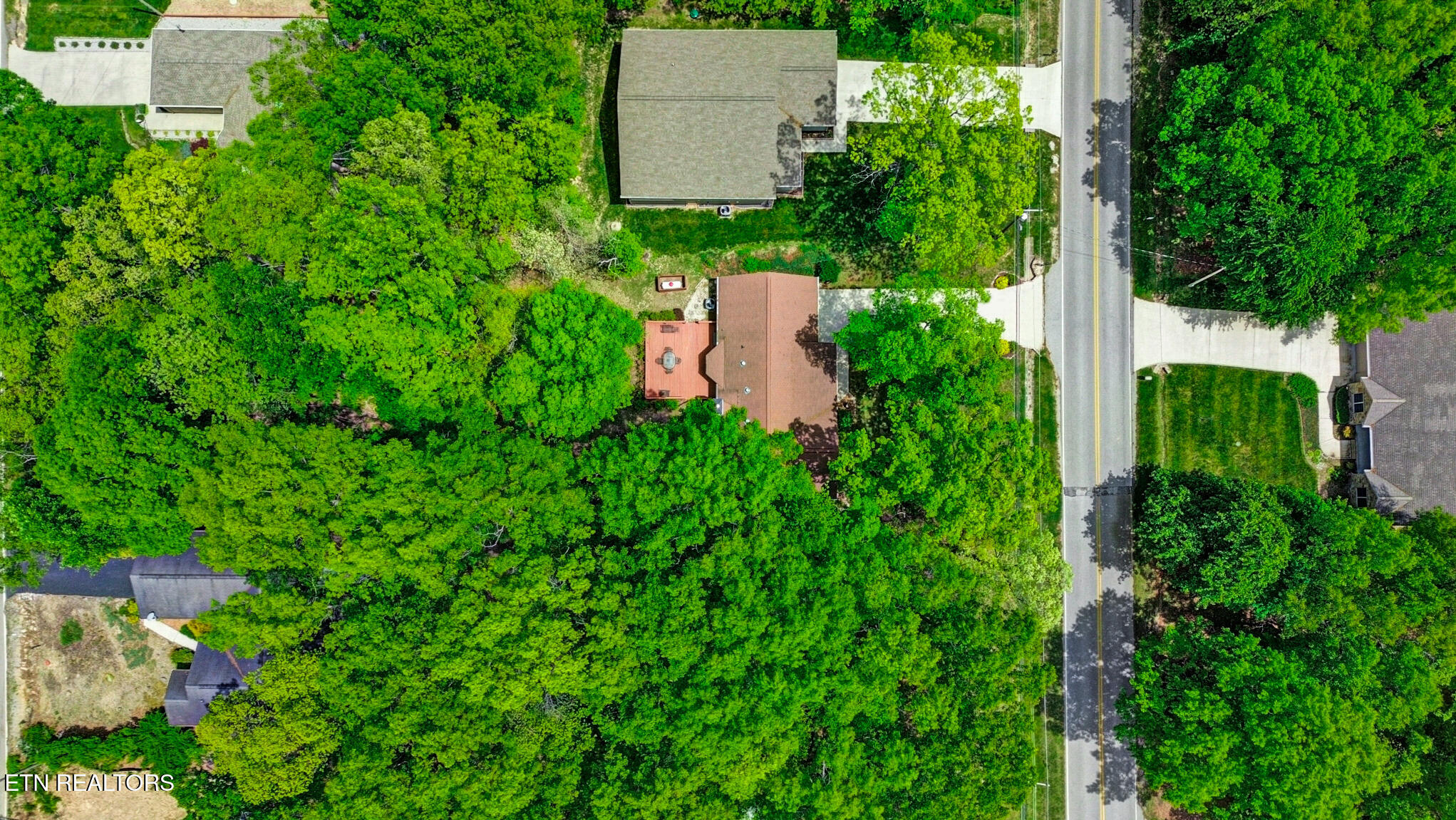 321 Lakeview Drive Crossville TN 38558