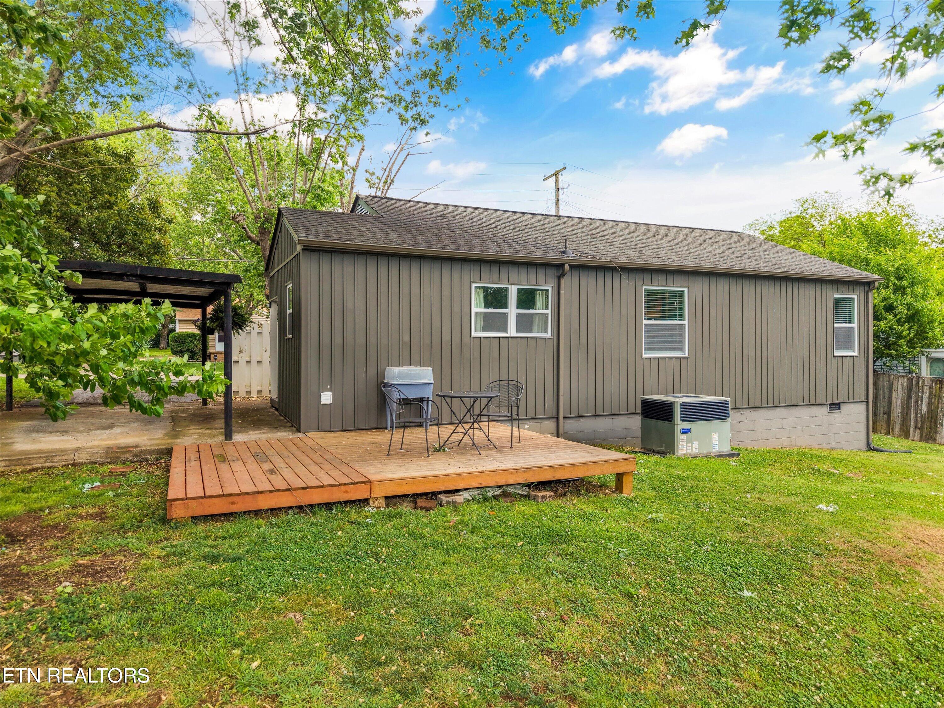 217 Meade Street Maryville TN 37804