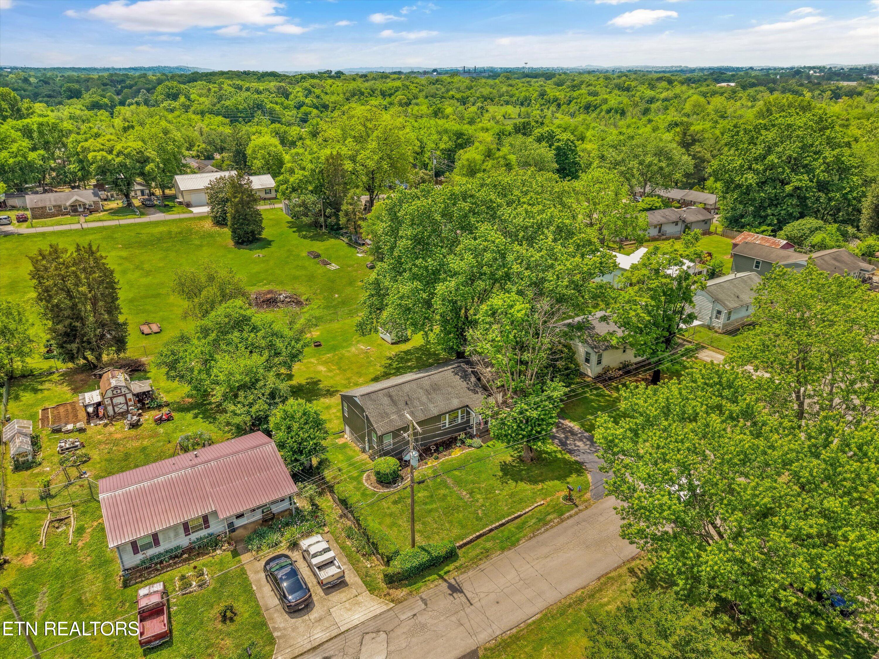 217 Meade Street Maryville TN 37804