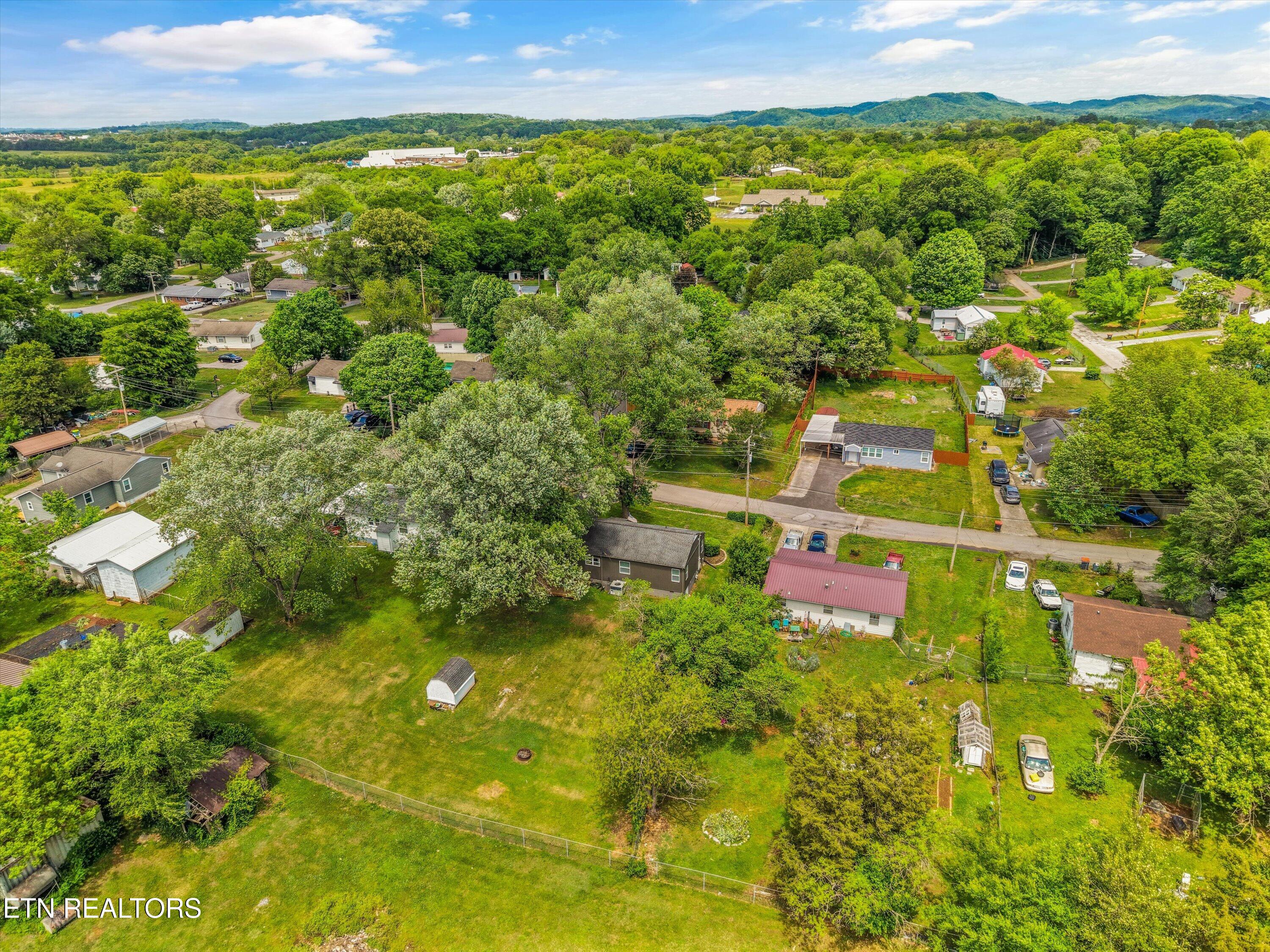 217 Meade Street Maryville TN 37804