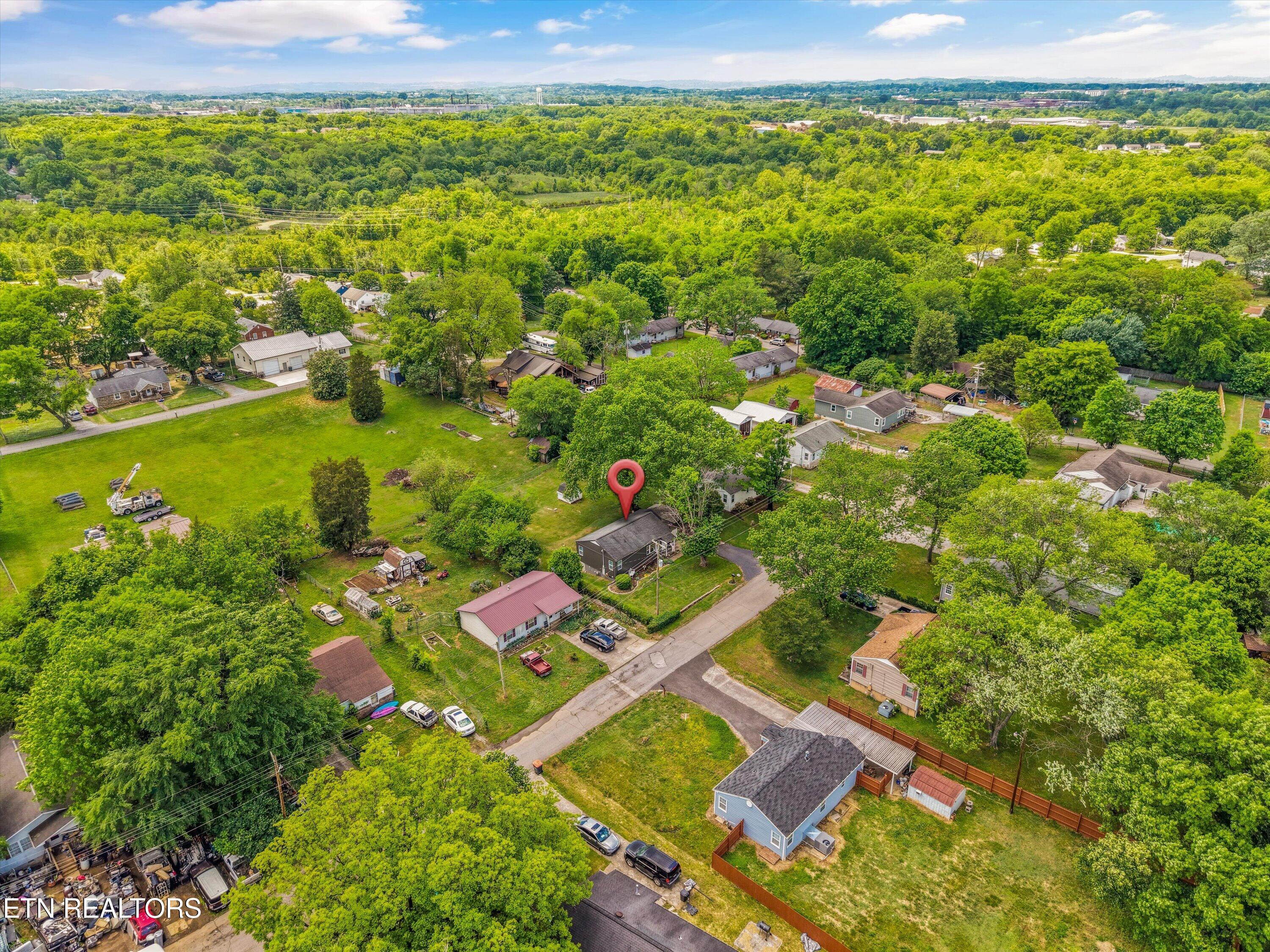 217 Meade Street Maryville TN 37804