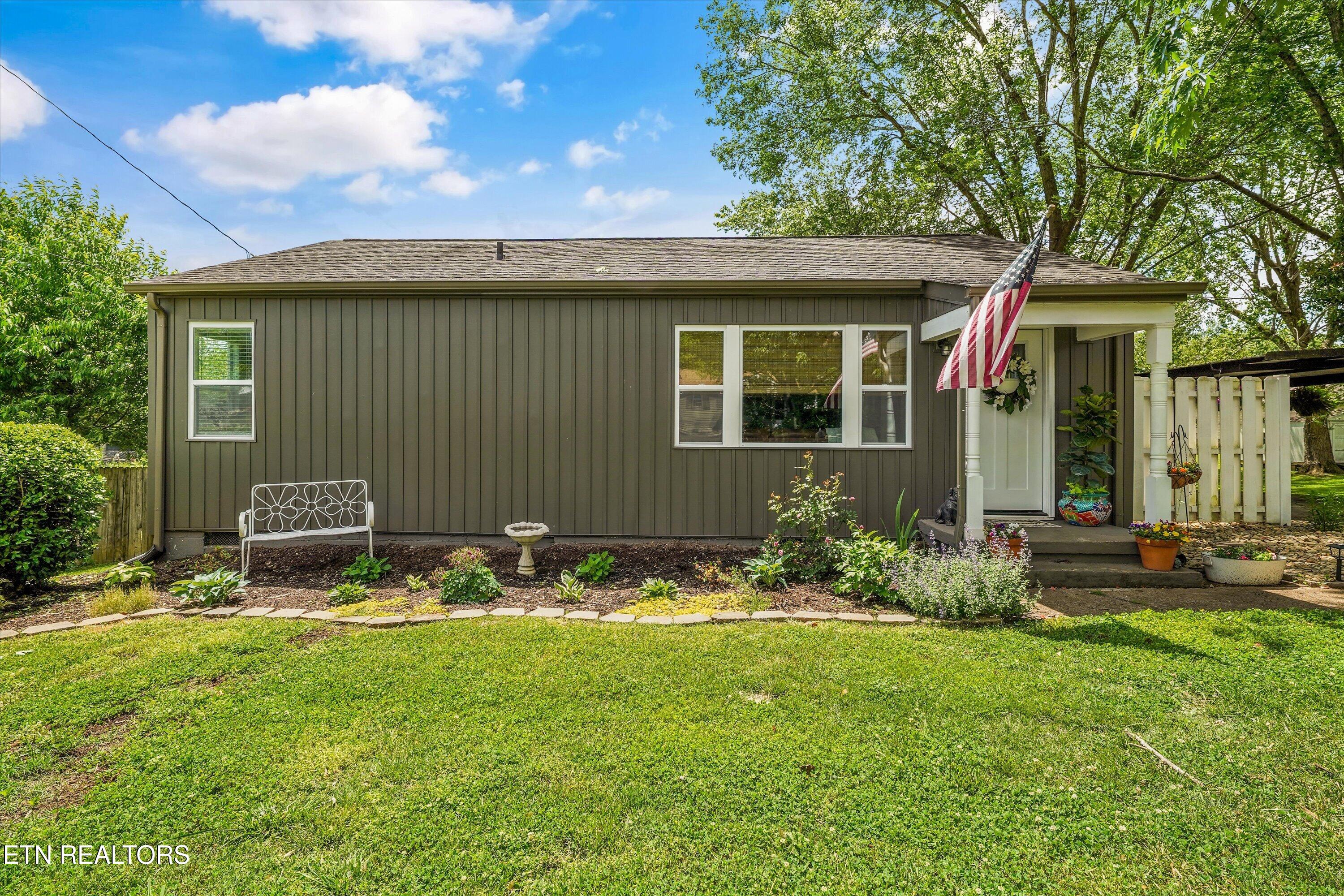 217 Meade Street Maryville TN 37804