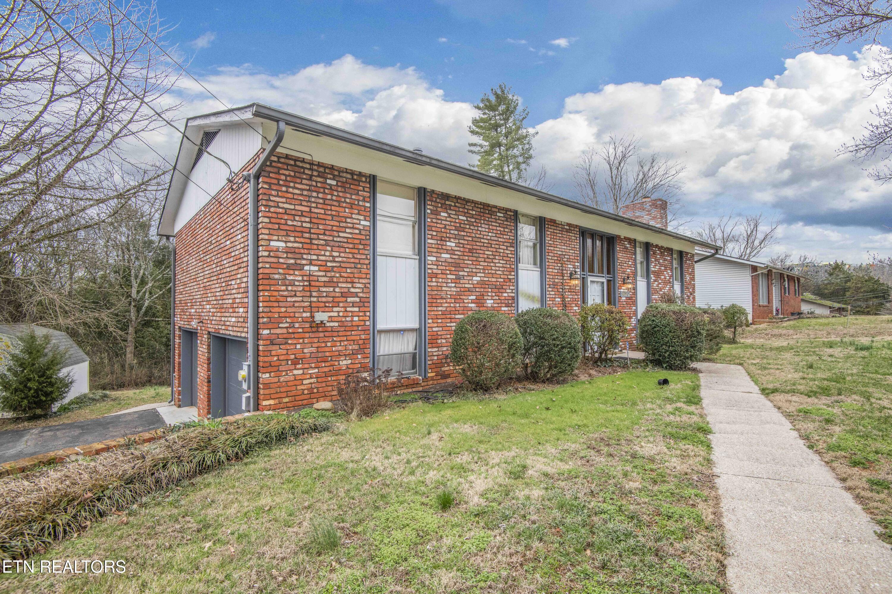 9620 Tallahassee Lane Knoxville TN 37923