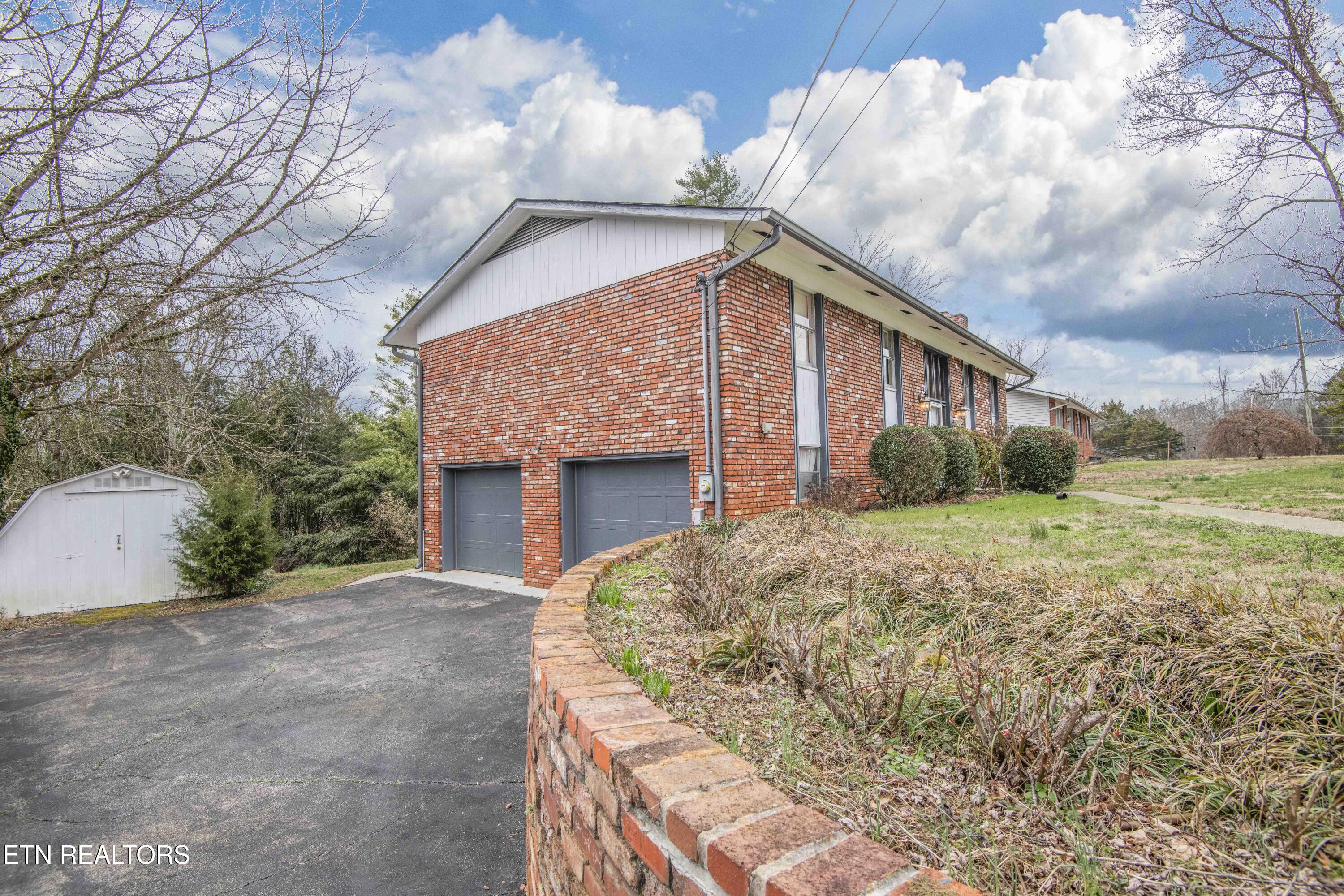 9620 Tallahassee Lane Knoxville TN 37923