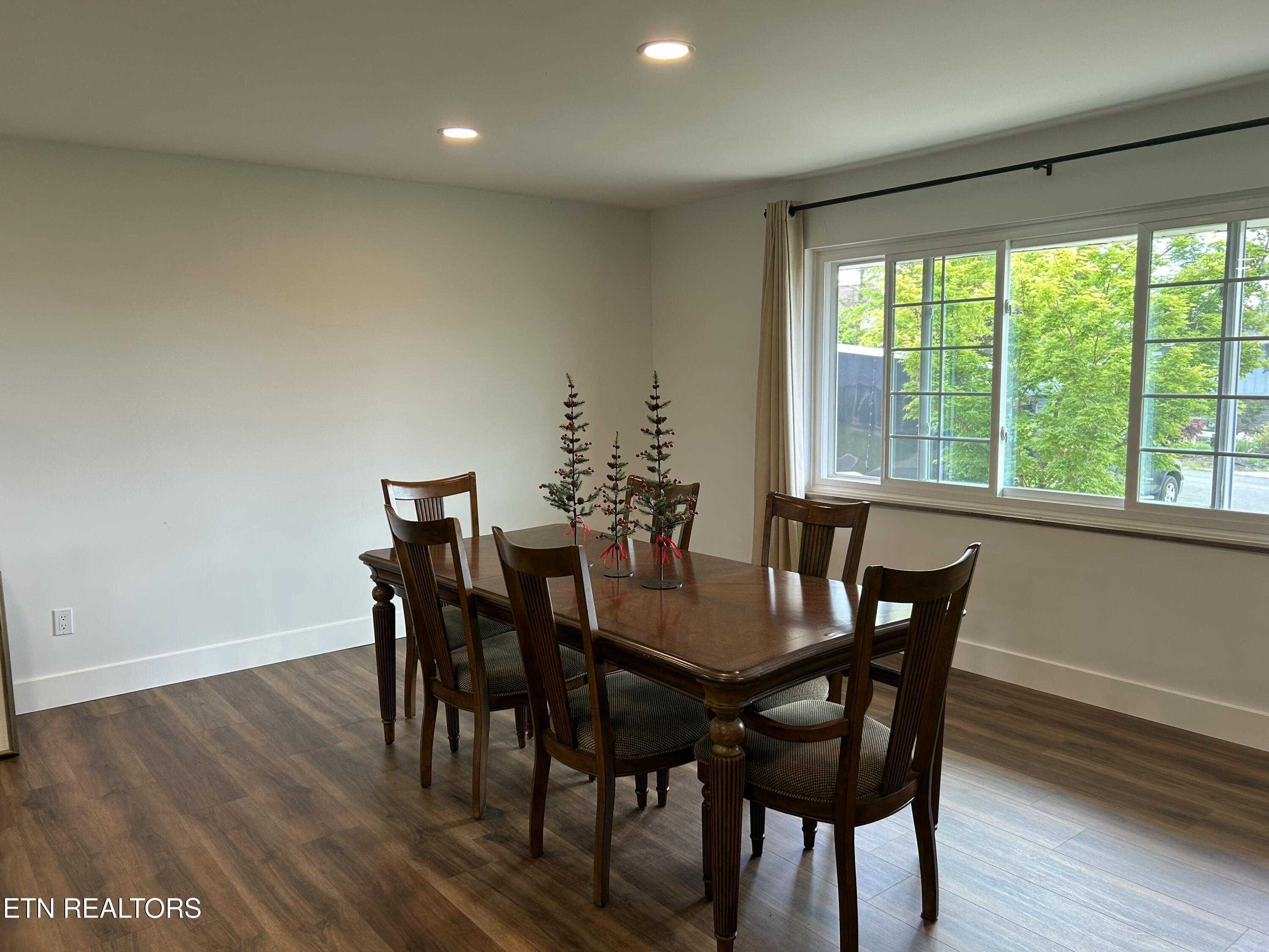 323 Logan Street Seymour TN 37865