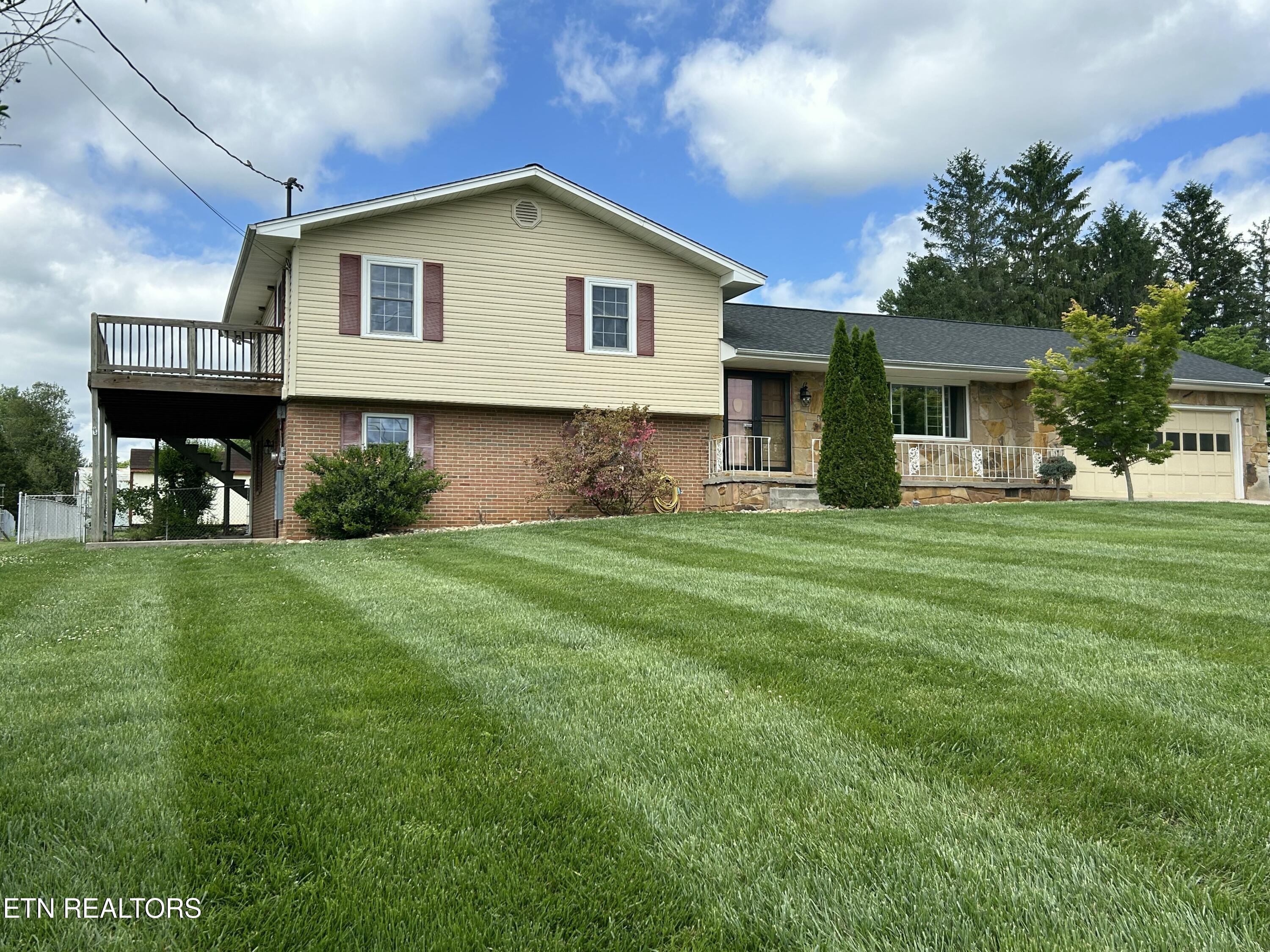 323 Logan Street Seymour TN 37865