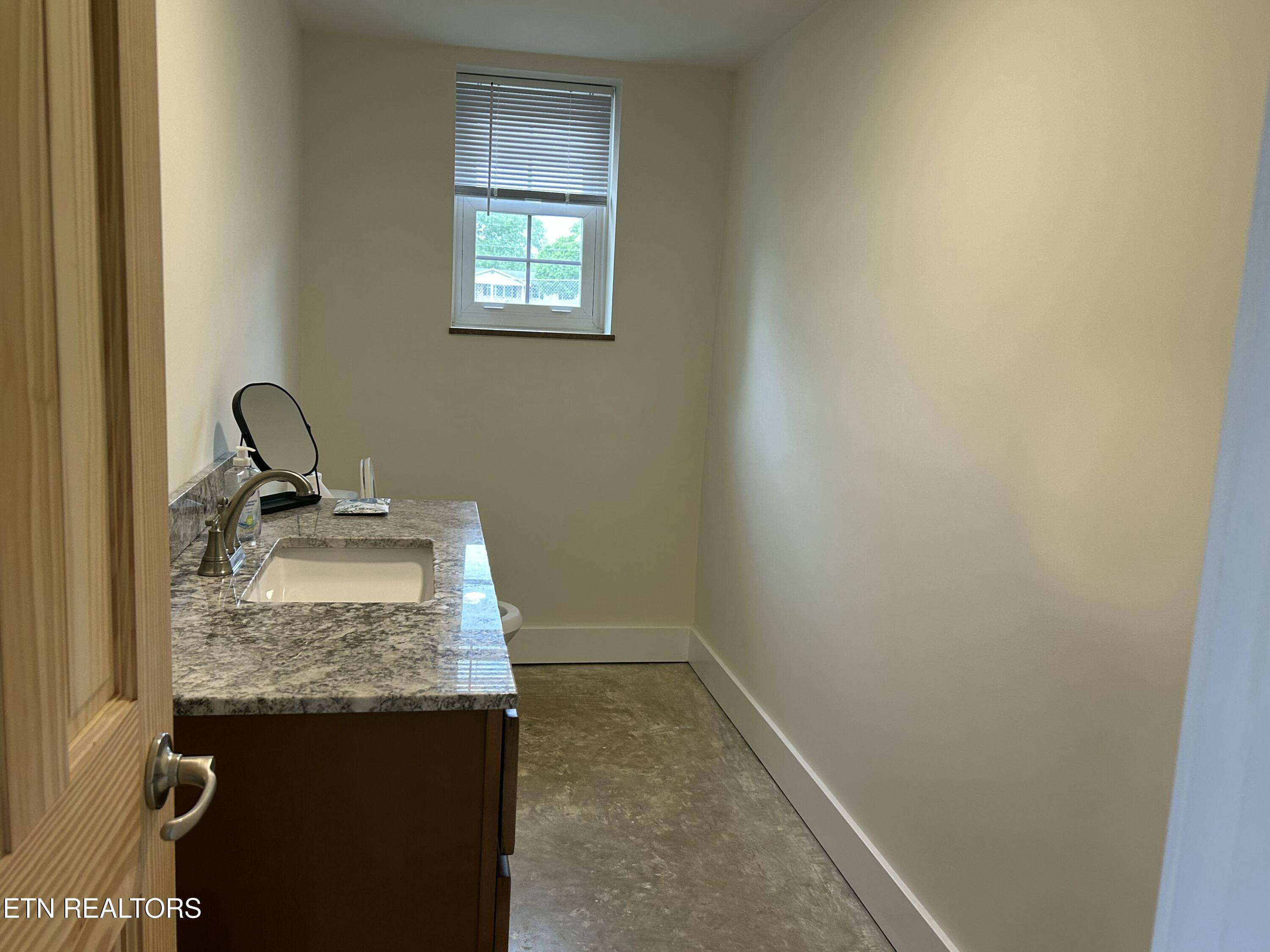 323 Logan Street Seymour TN 37865