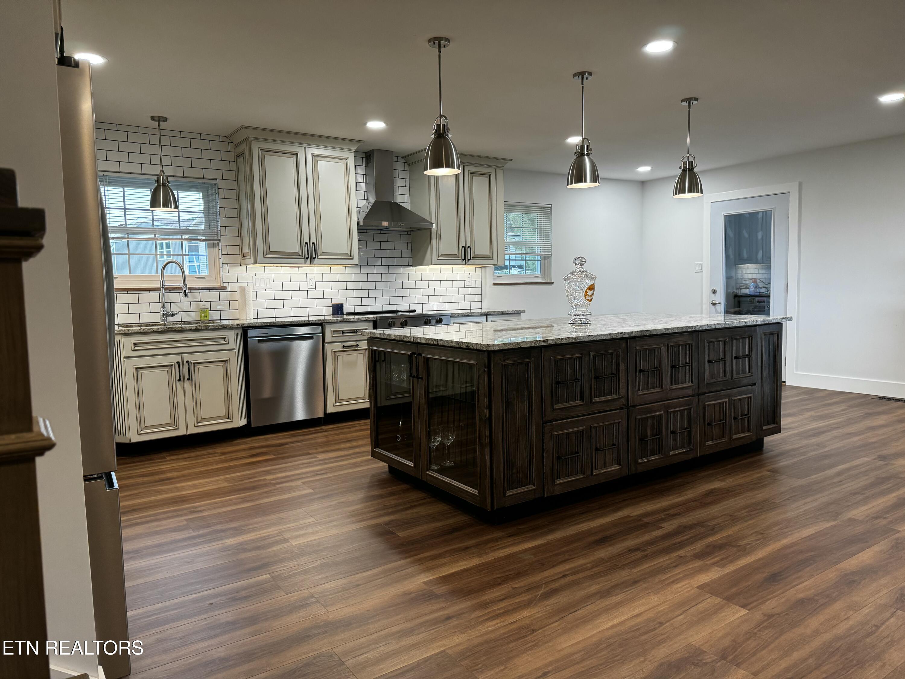 323 Logan Street Seymour TN 37865