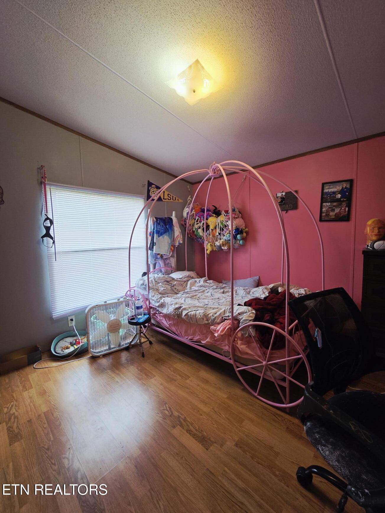 339 Edgewood Boulevard Oneida TN 37841