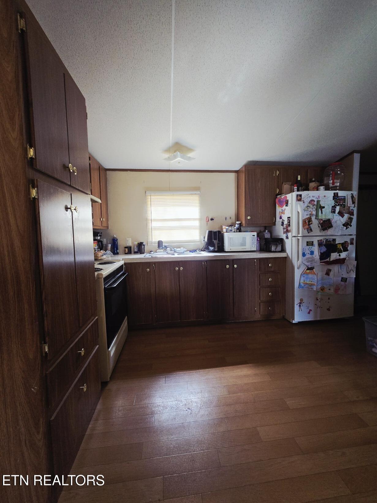 339 Edgewood Boulevard Oneida TN 37841