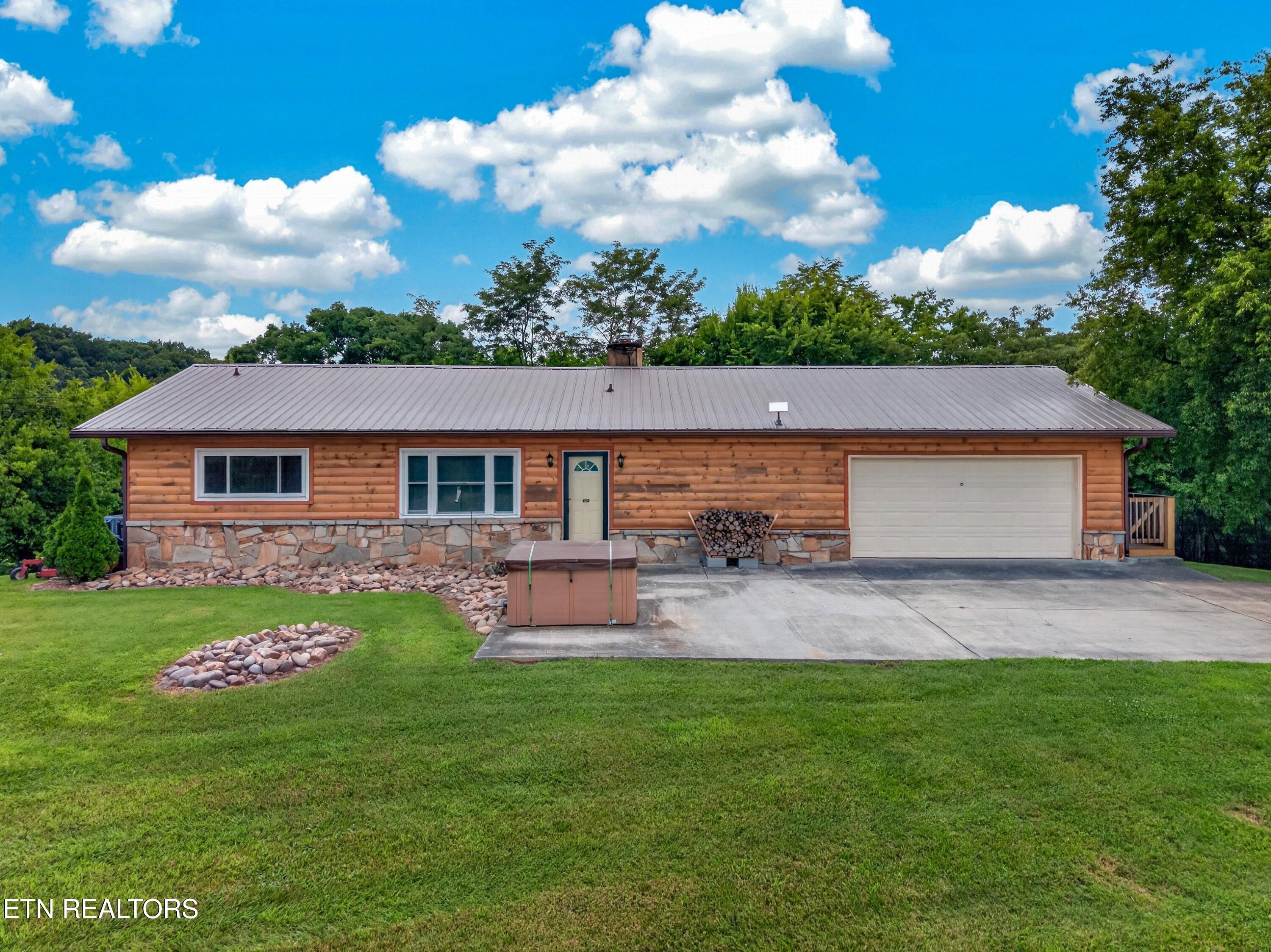 2829 Indian Creek Road Dandridge TN 37725