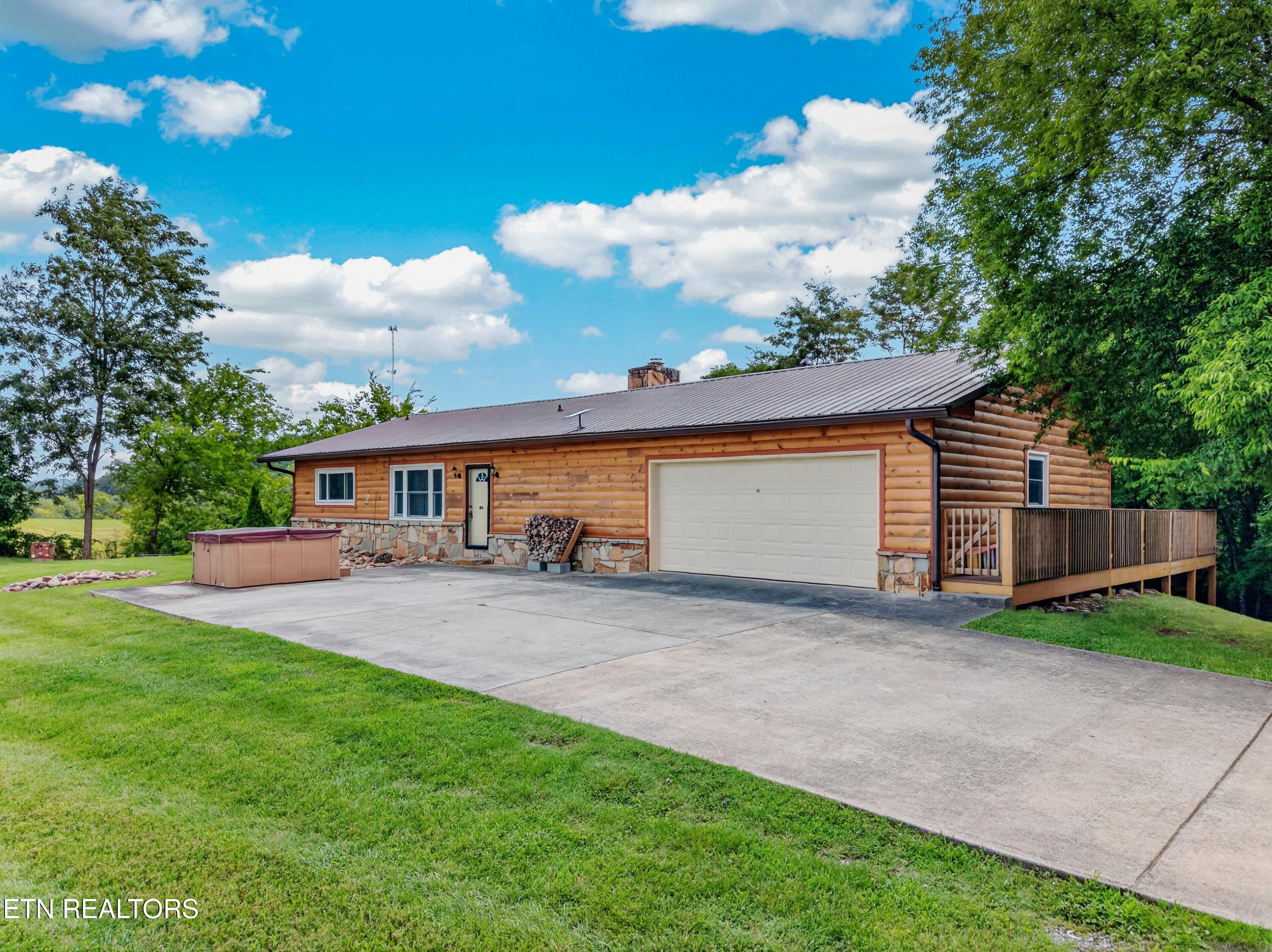 2829 Indian Creek Road Dandridge TN 37725