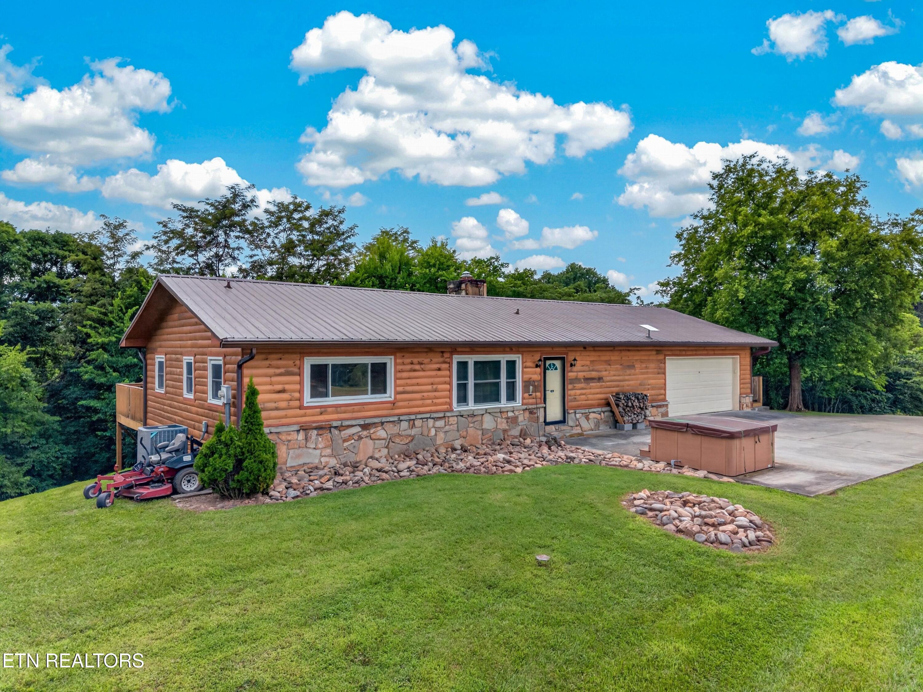 2829 Indian Creek Road Dandridge TN 37725