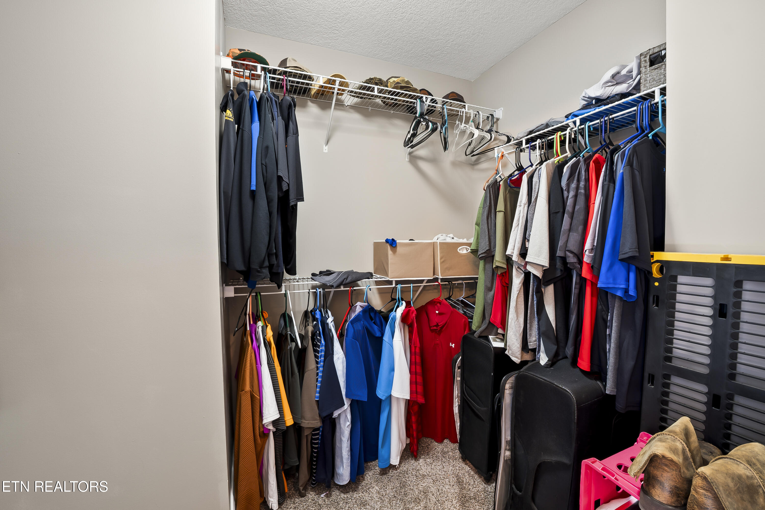 1904 Mahogany Wood Trail Knoxville TN 37920