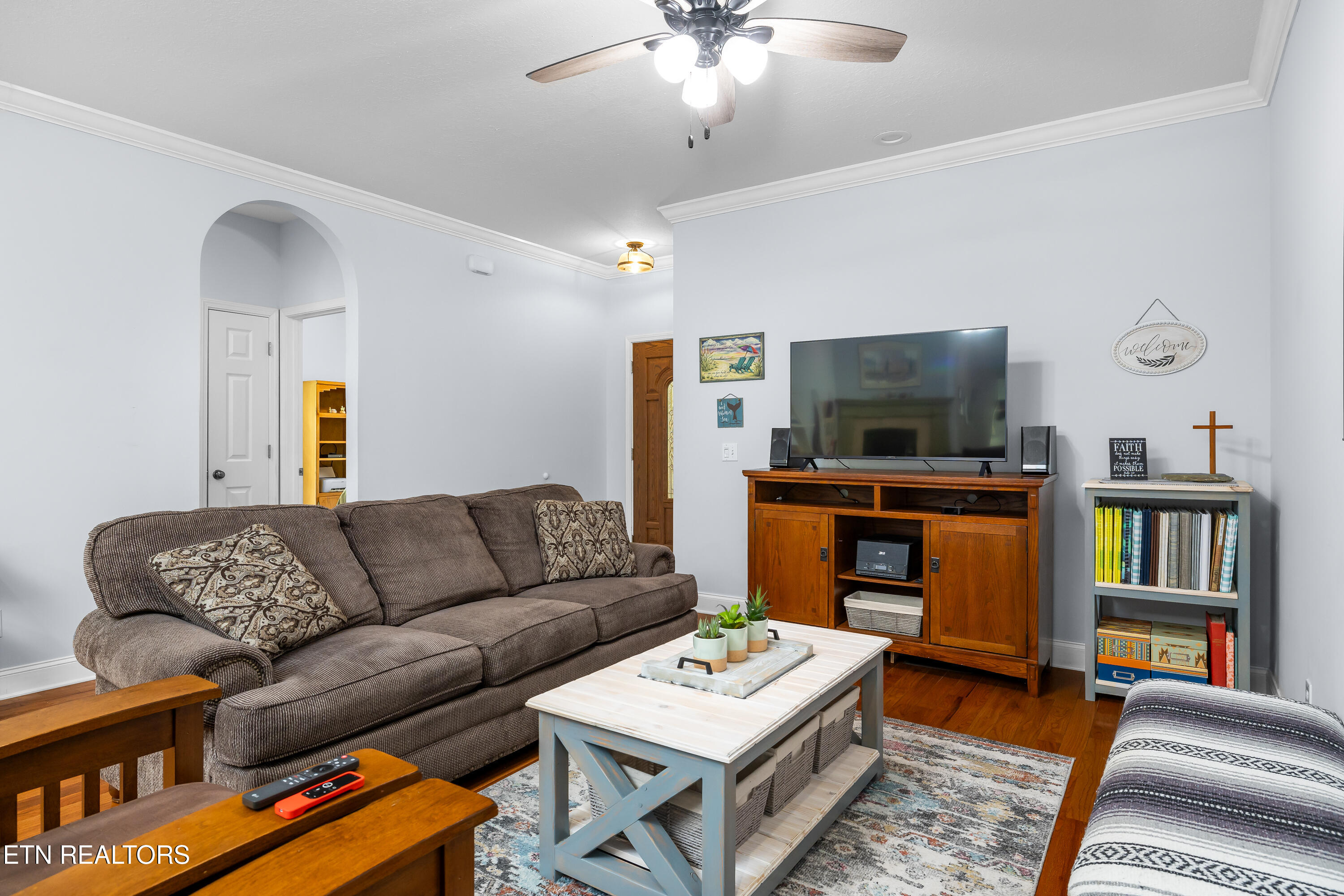 1304 Apache Court Maryville TN 37801
