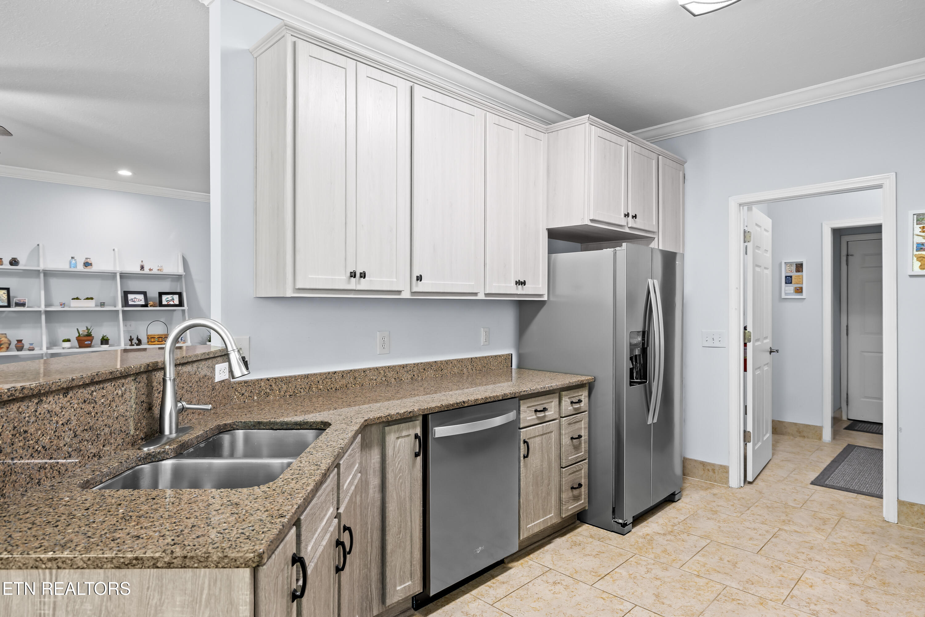 1304 Apache Court Maryville TN 37801