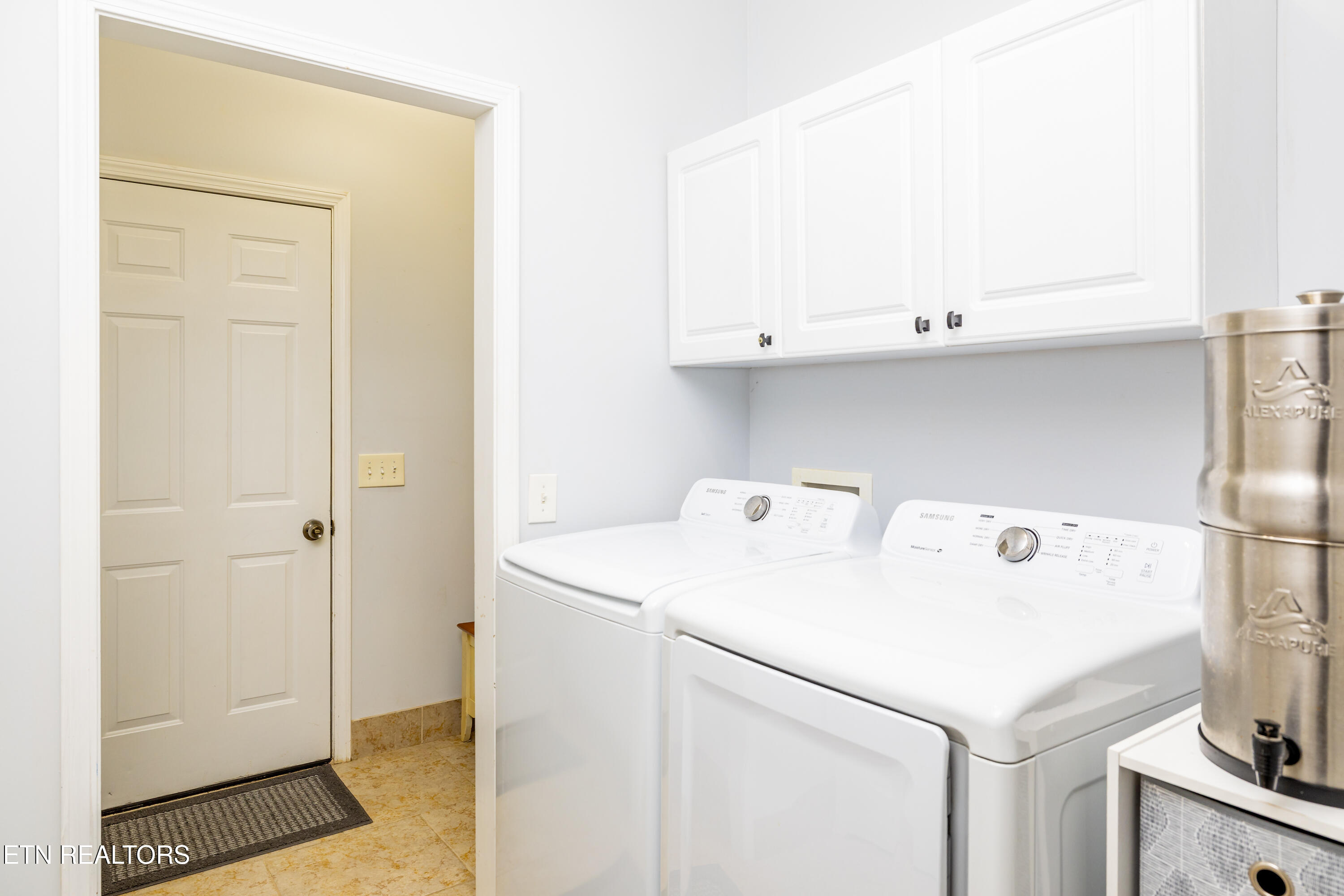 1304 Apache Court Maryville TN 37801