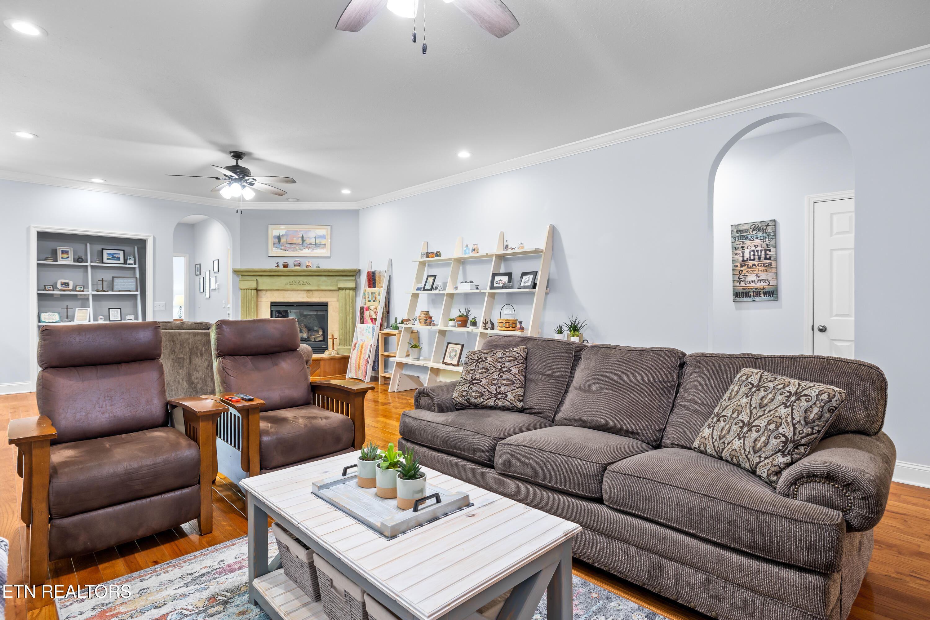 1304 Apache Court Maryville TN 37801