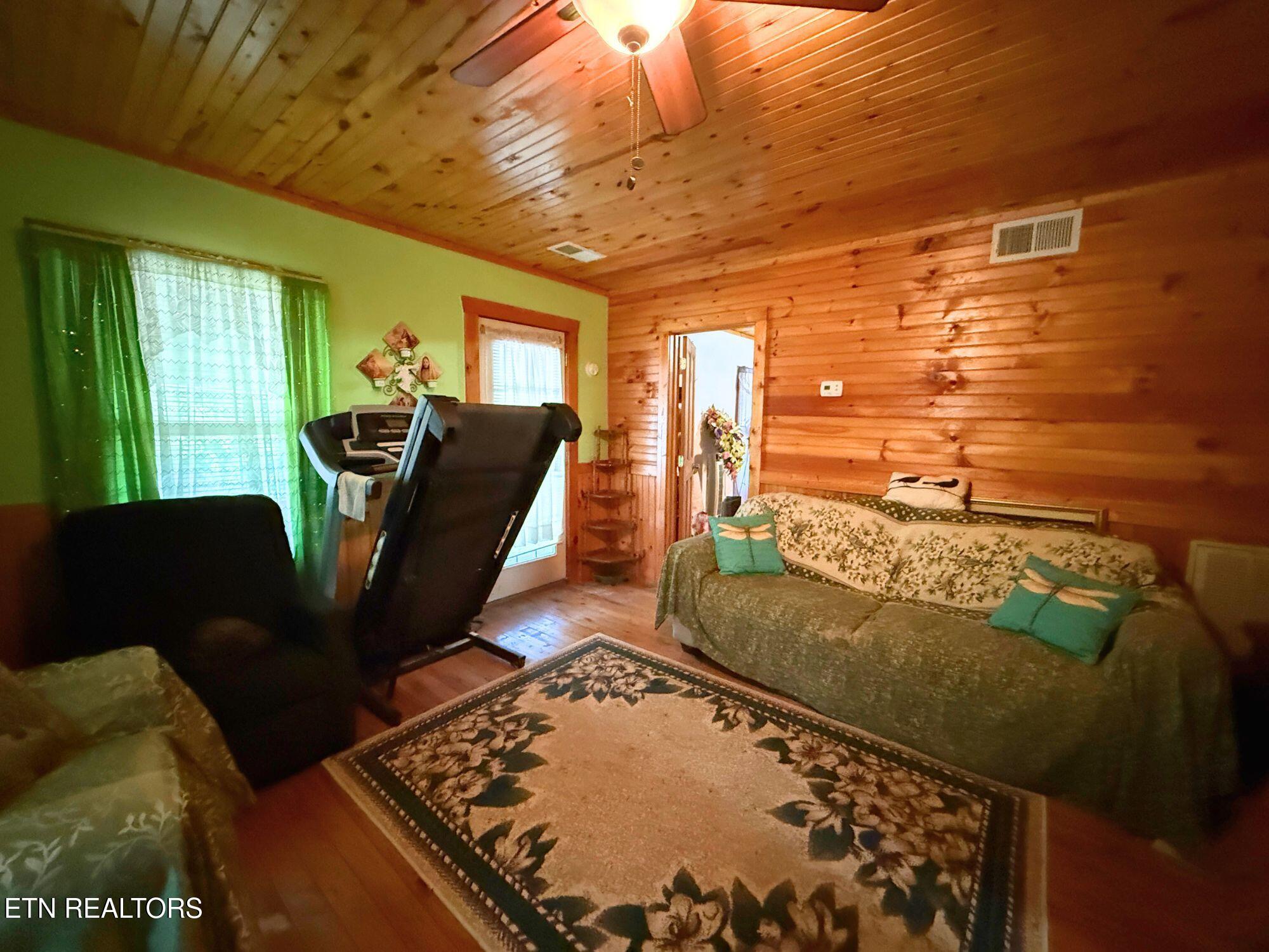 410 Scott Street Tellico Plains TN 37385