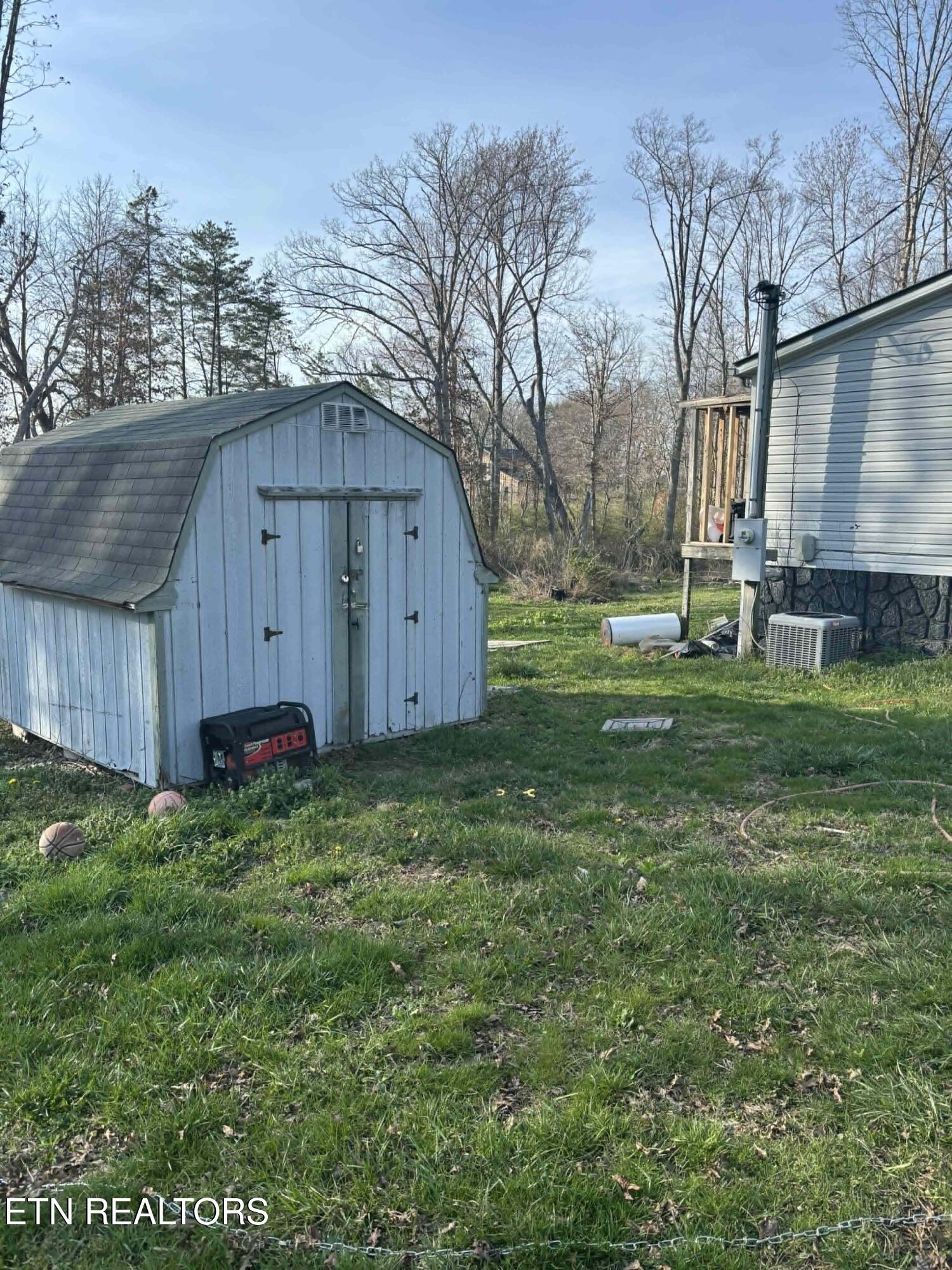 104 Green Acres Clarkrange TN 38553