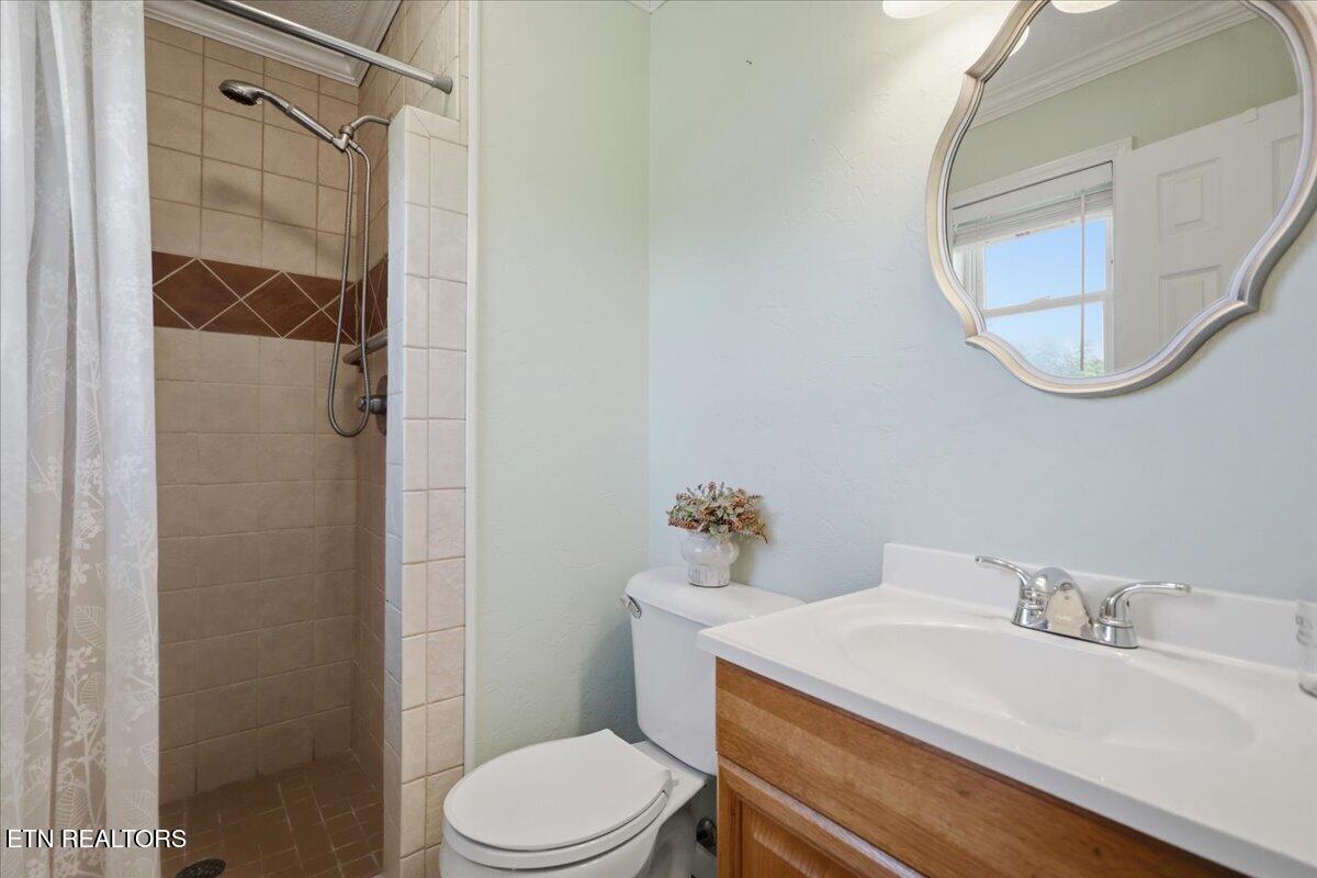 3008 Pleasant View Avenue Maryville TN 37803