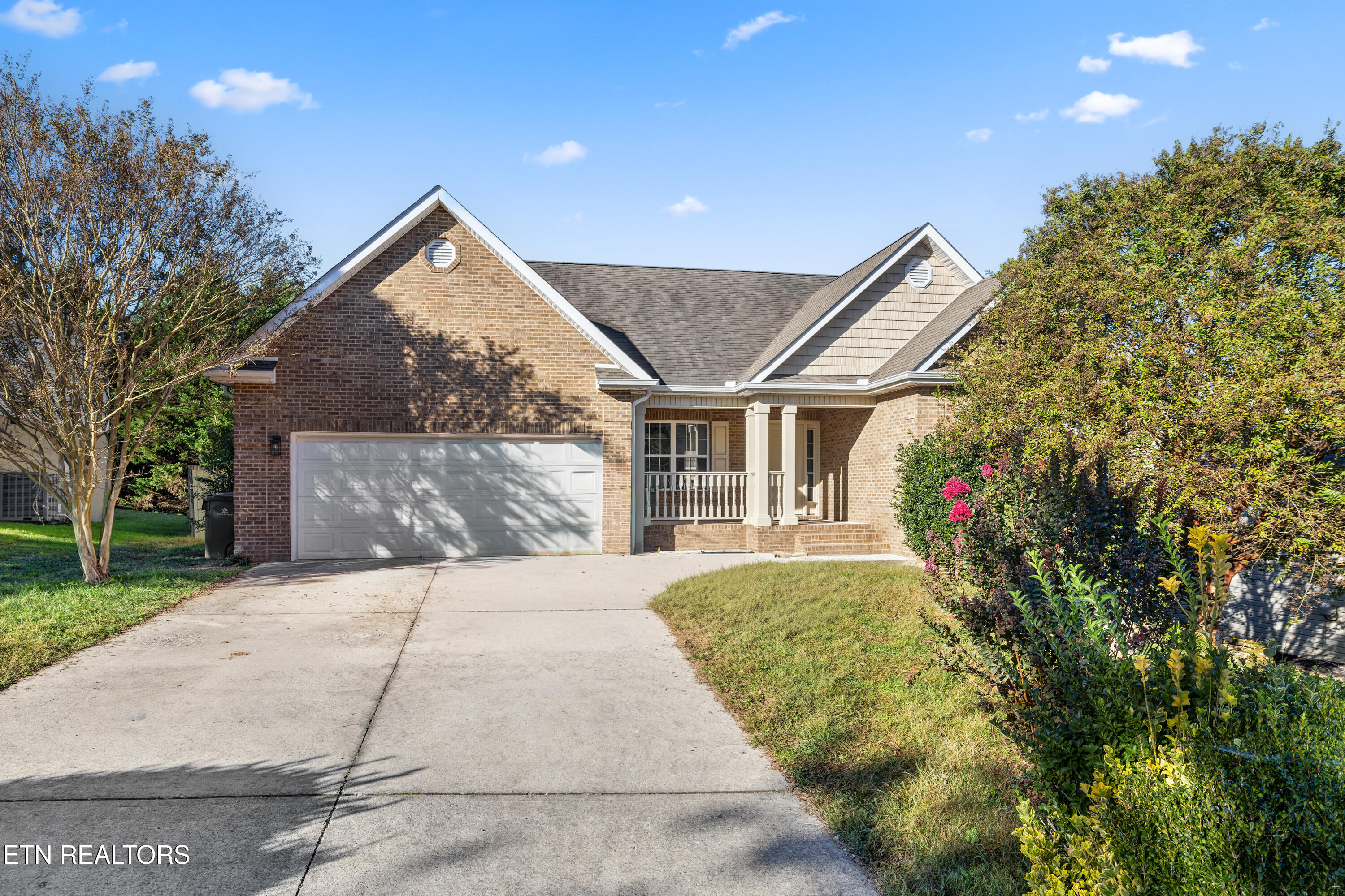 4131 Oakstone Lane Knoxville TN 37918