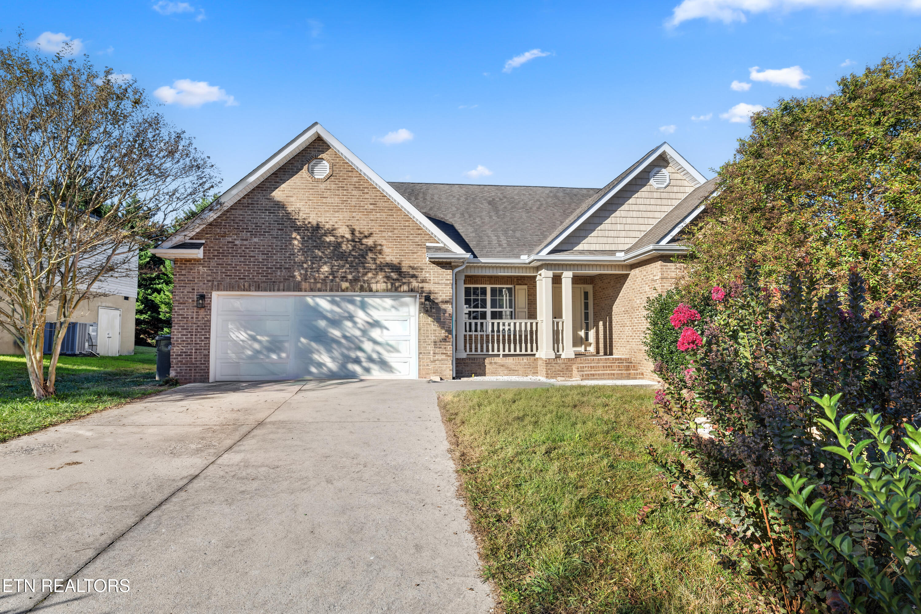 4131 Oakstone Lane Knoxville TN 37918