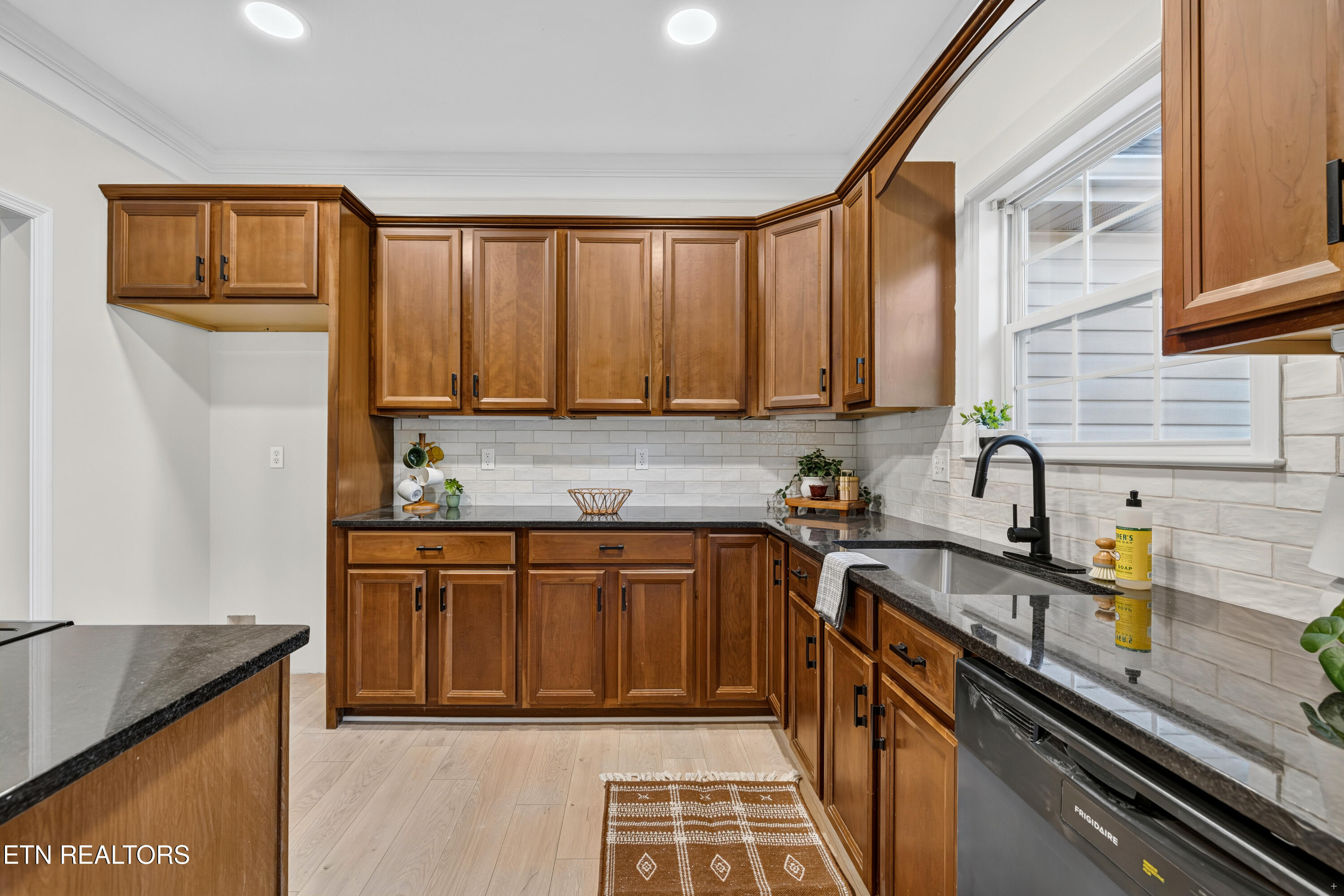 4131 Oakstone Lane Knoxville TN 37918