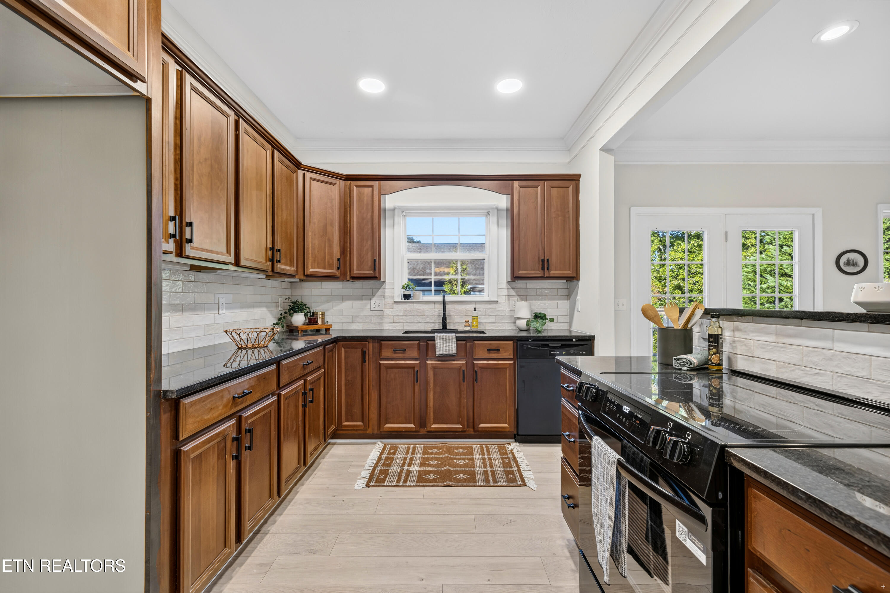 4131 Oakstone Lane Knoxville TN 37918