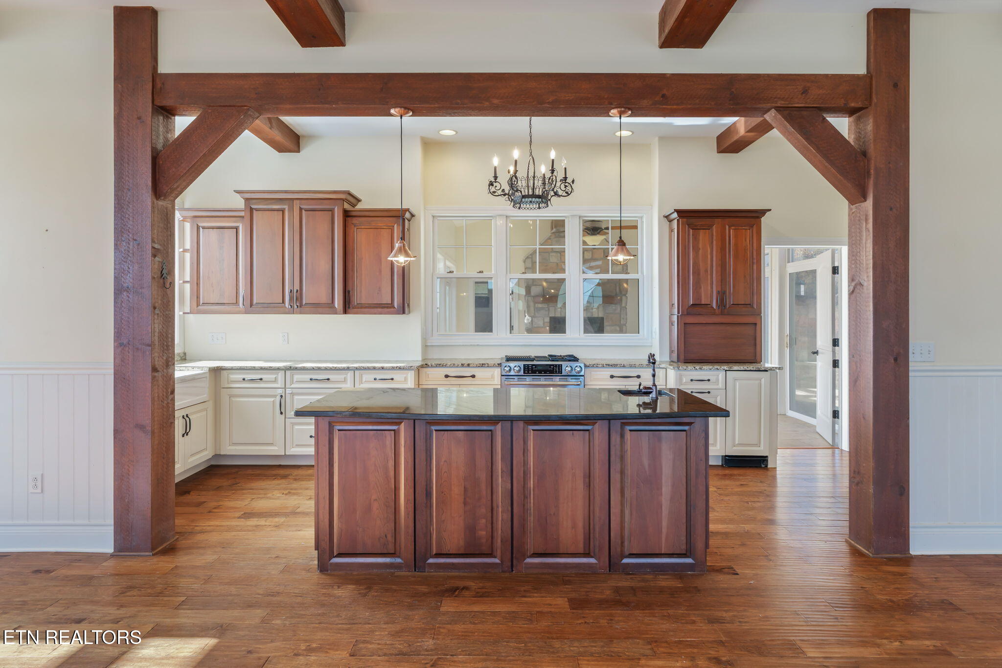 321 Peach Orchard Road Clinton TN 37716