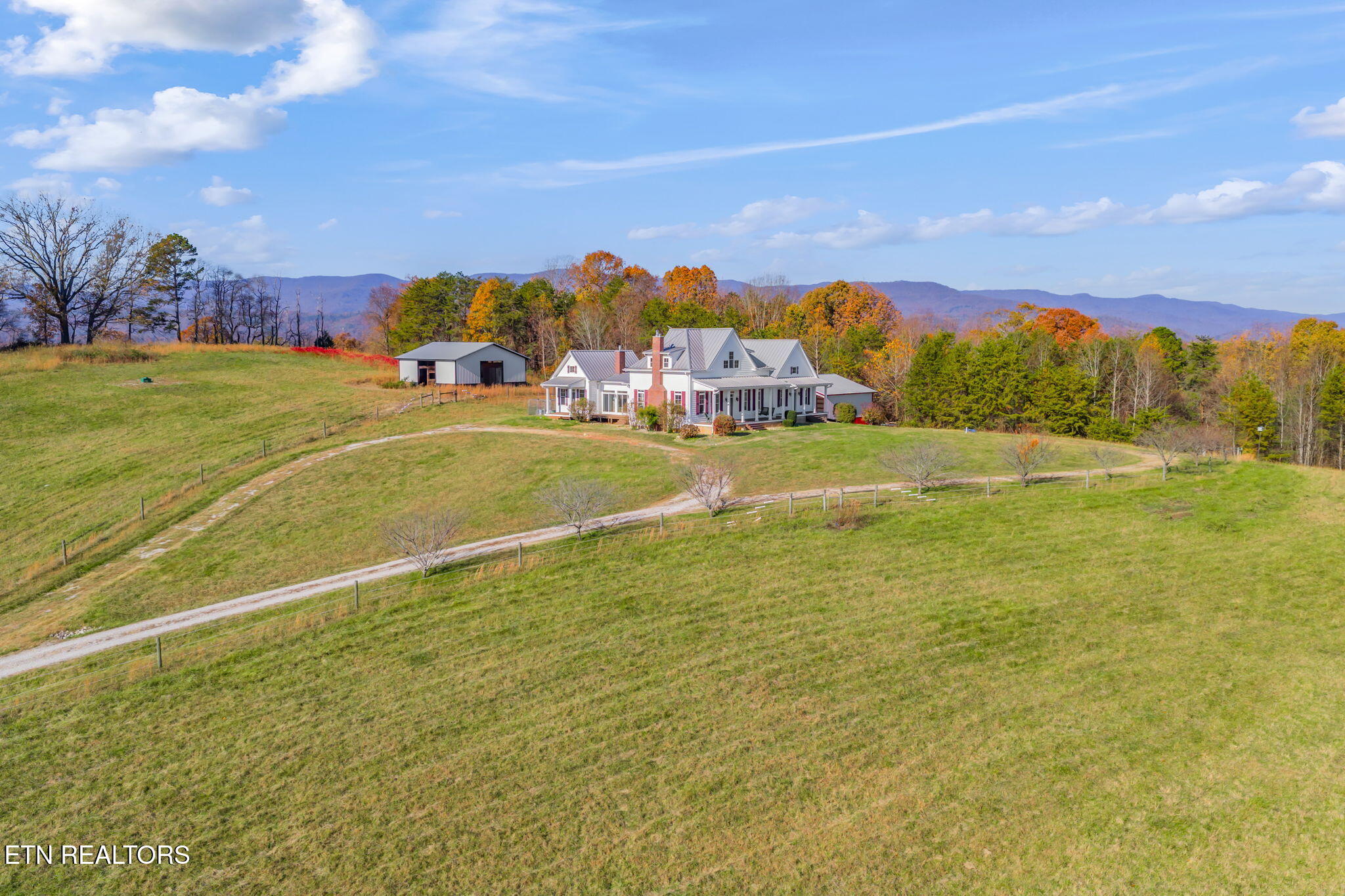 321 Peach Orchard Road Clinton TN 37716